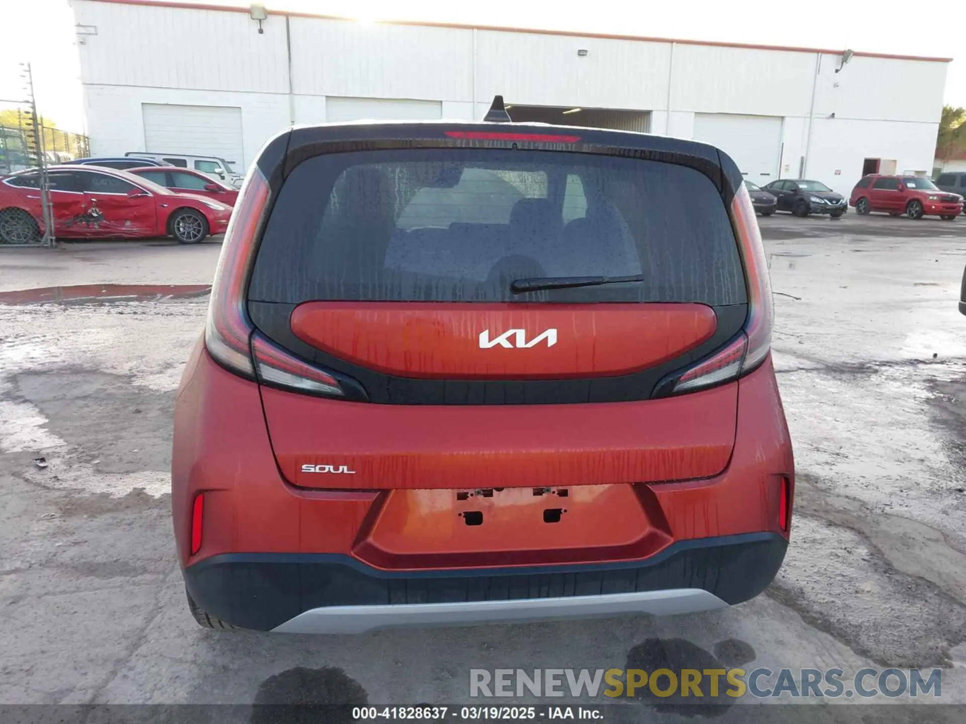 16 Photograph of a damaged car KNDJ23AU0P7881219 KIA SOUL 2023