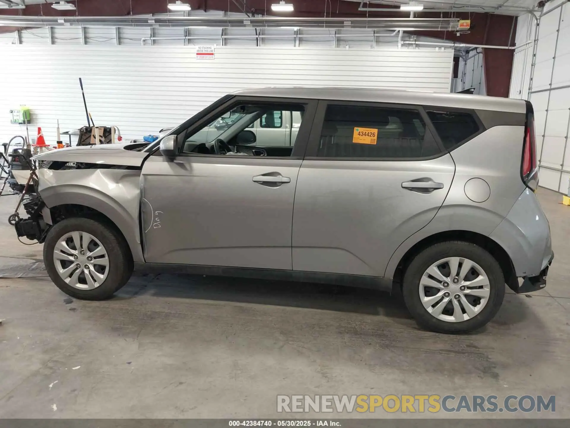13 Photograph of a damaged car KNDJ23AU1P7188465 KIA SOUL 2023