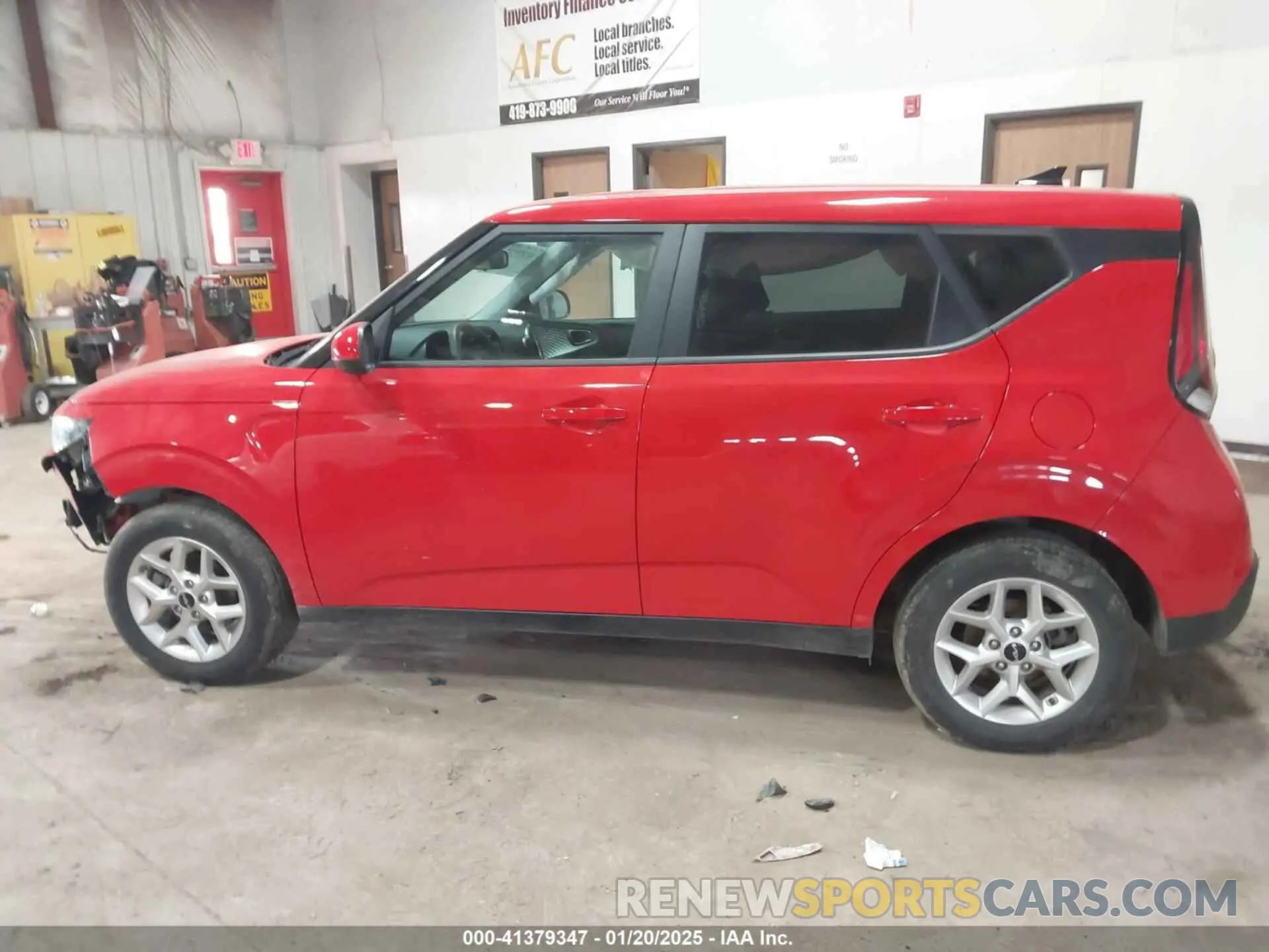 14 Photograph of a damaged car KNDJ23AU1P7205443 KIA SOUL 2023