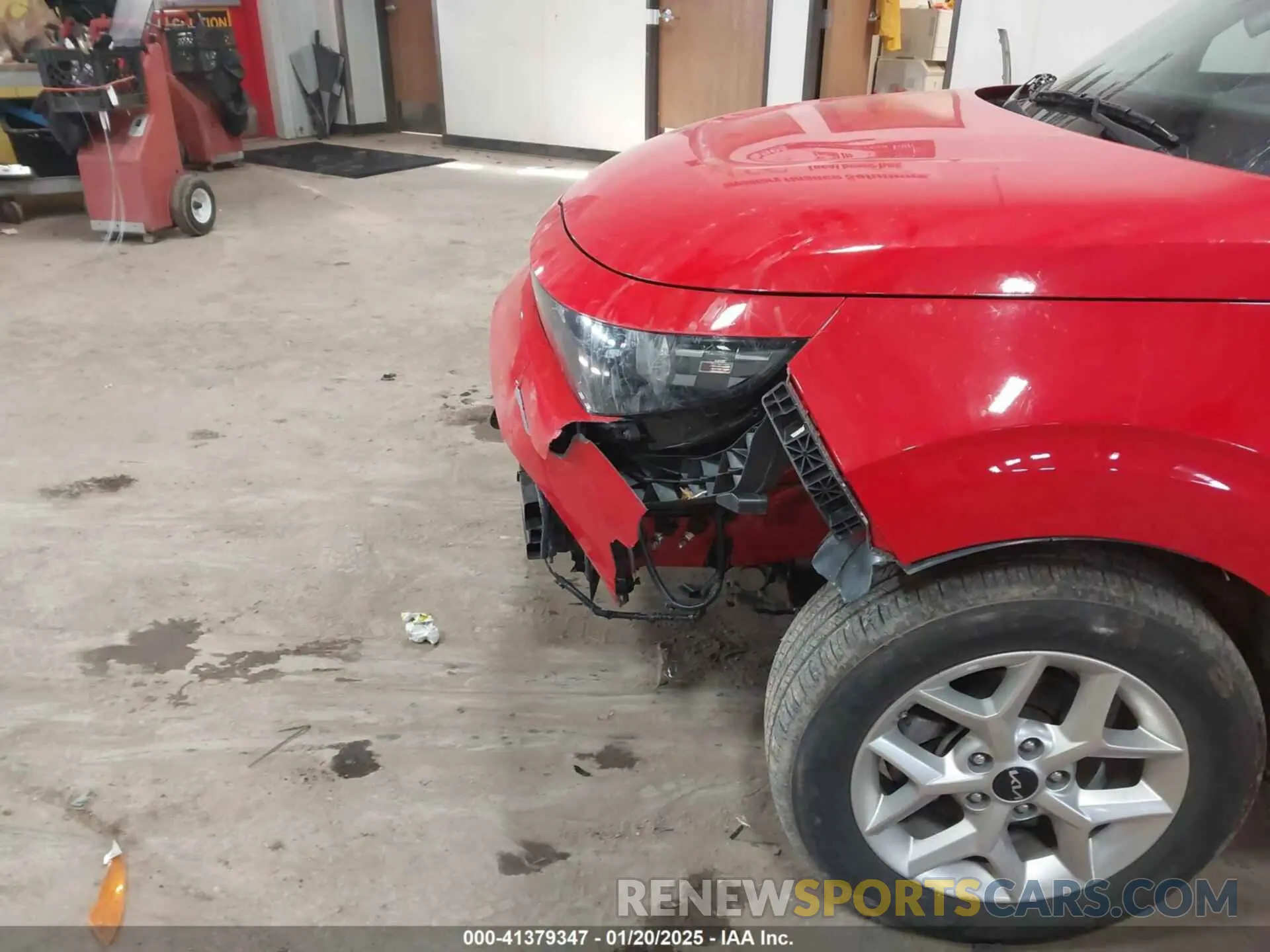 6 Photograph of a damaged car KNDJ23AU1P7205443 KIA SOUL 2023