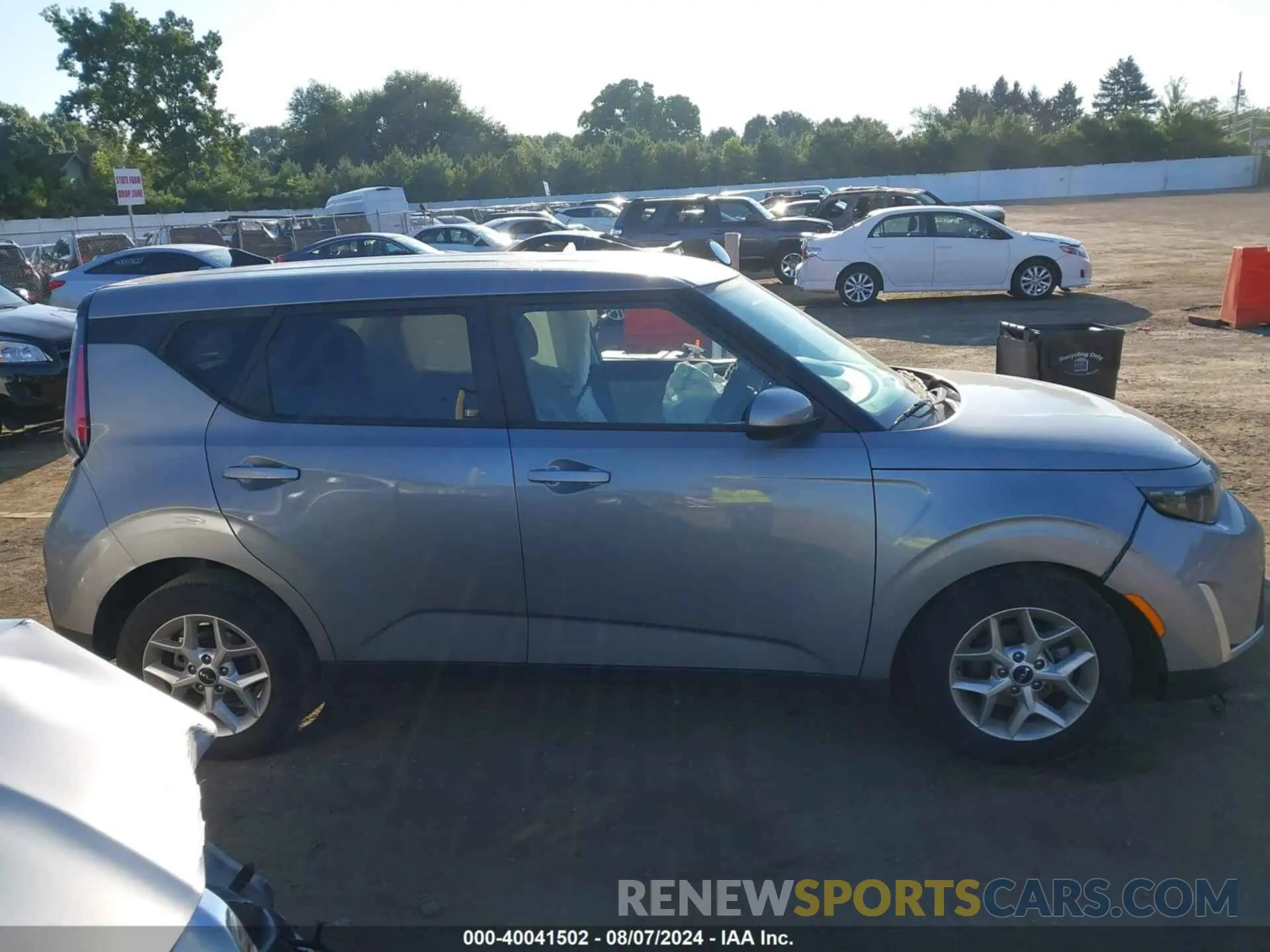 13 Photograph of a damaged car KNDJ23AU1P7867295 KIA SOUL 2023
