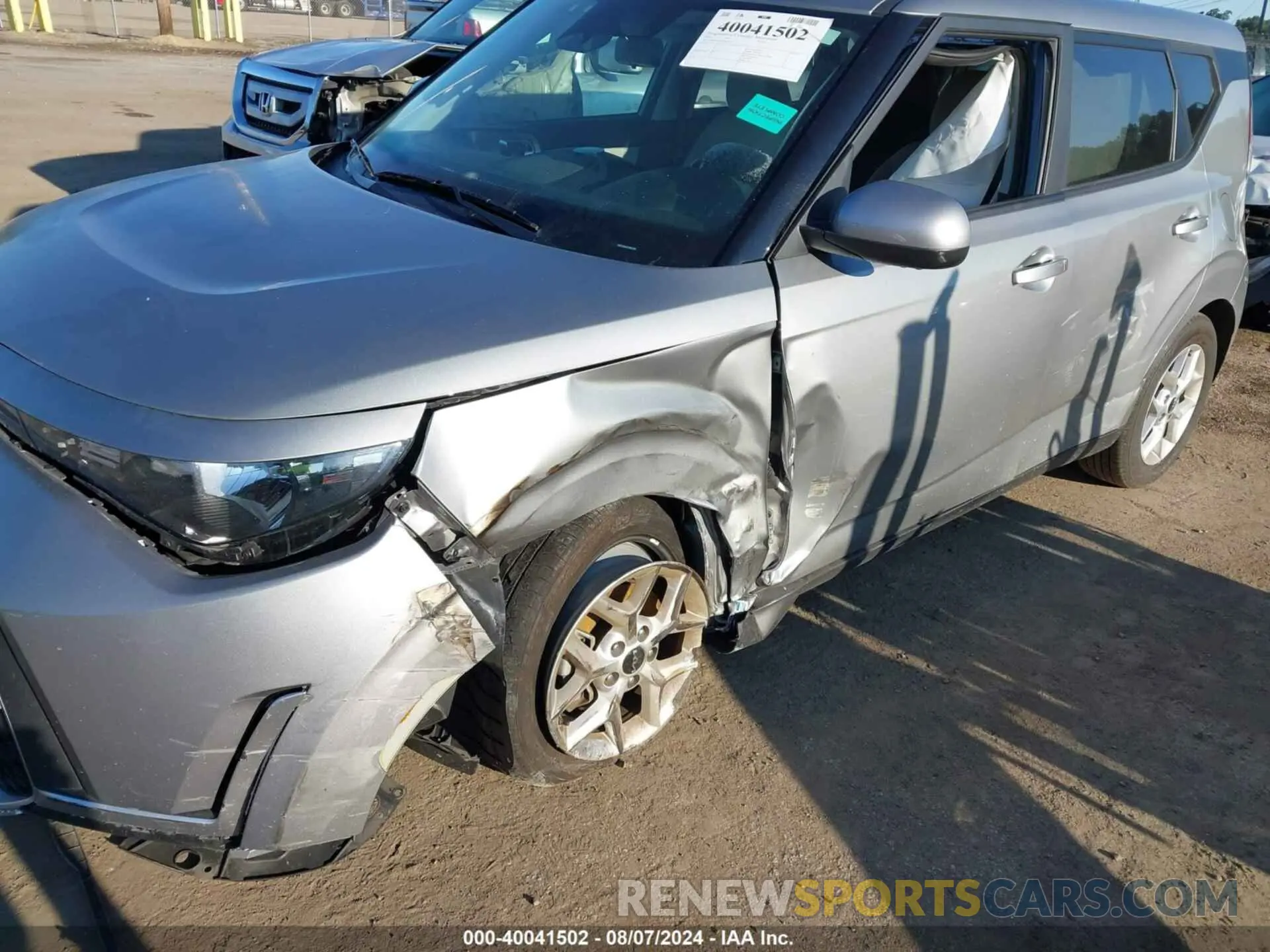 6 Photograph of a damaged car KNDJ23AU1P7867295 KIA SOUL 2023