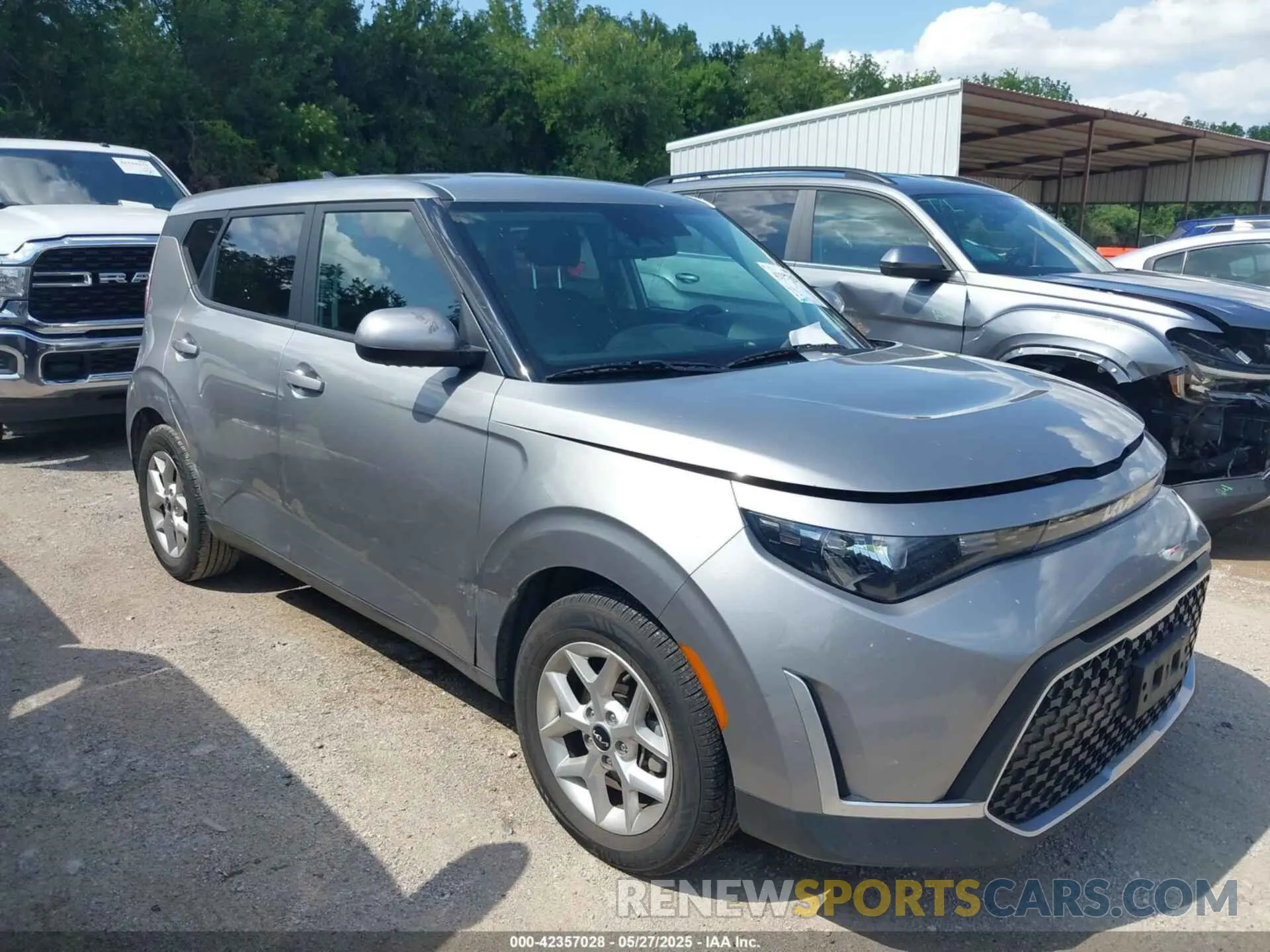 1 Photograph of a damaged car KNDJ23AU1P7876336 KIA SOUL 2023