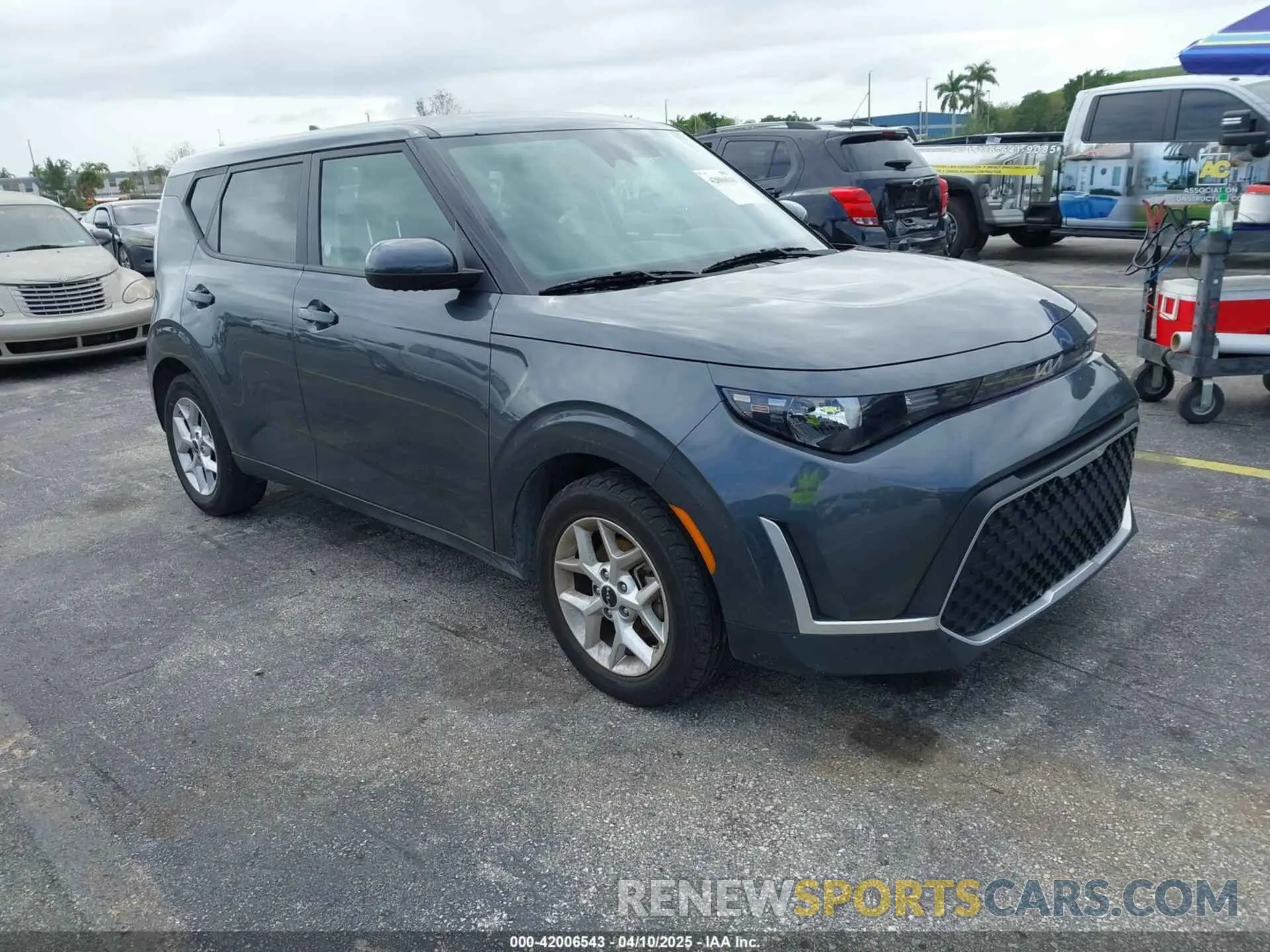 1 Photograph of a damaged car KNDJ23AU1P7878913 KIA SOUL 2023