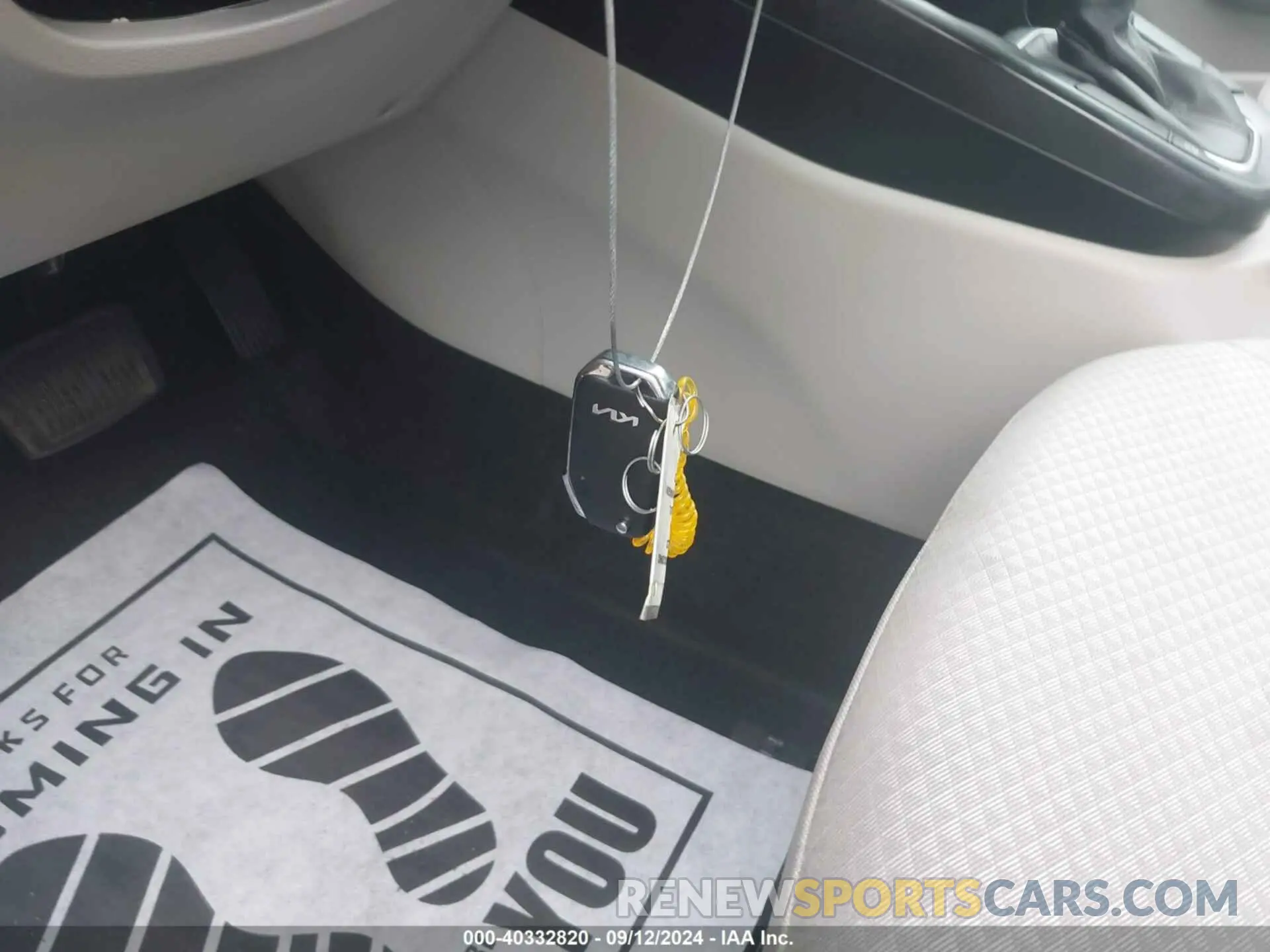 11 Photograph of a damaged car KNDJ23AU2P7187504 KIA SOUL 2023