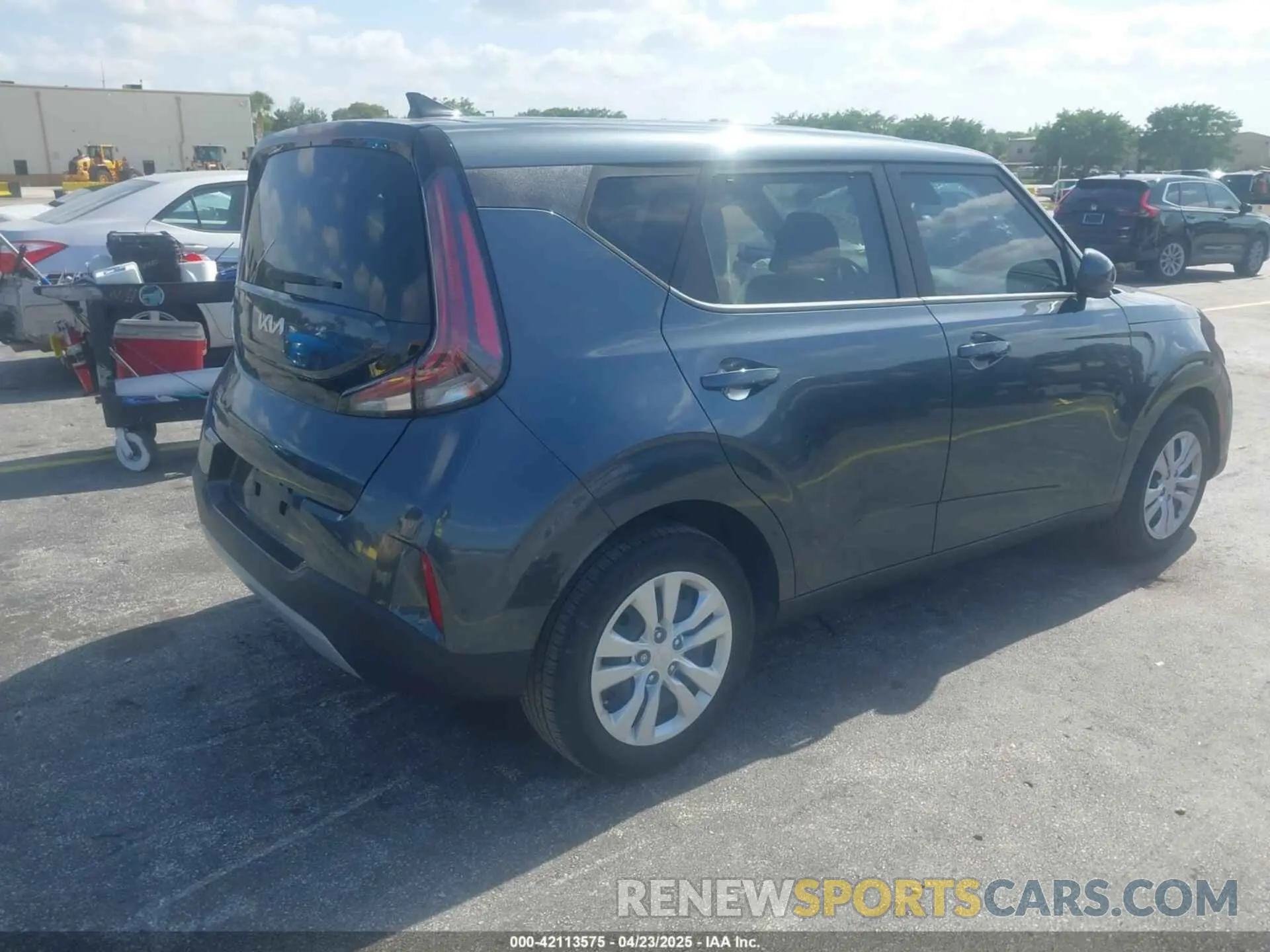 4 Photograph of a damaged car KNDJ23AU2P7197658 KIA SOUL 2023