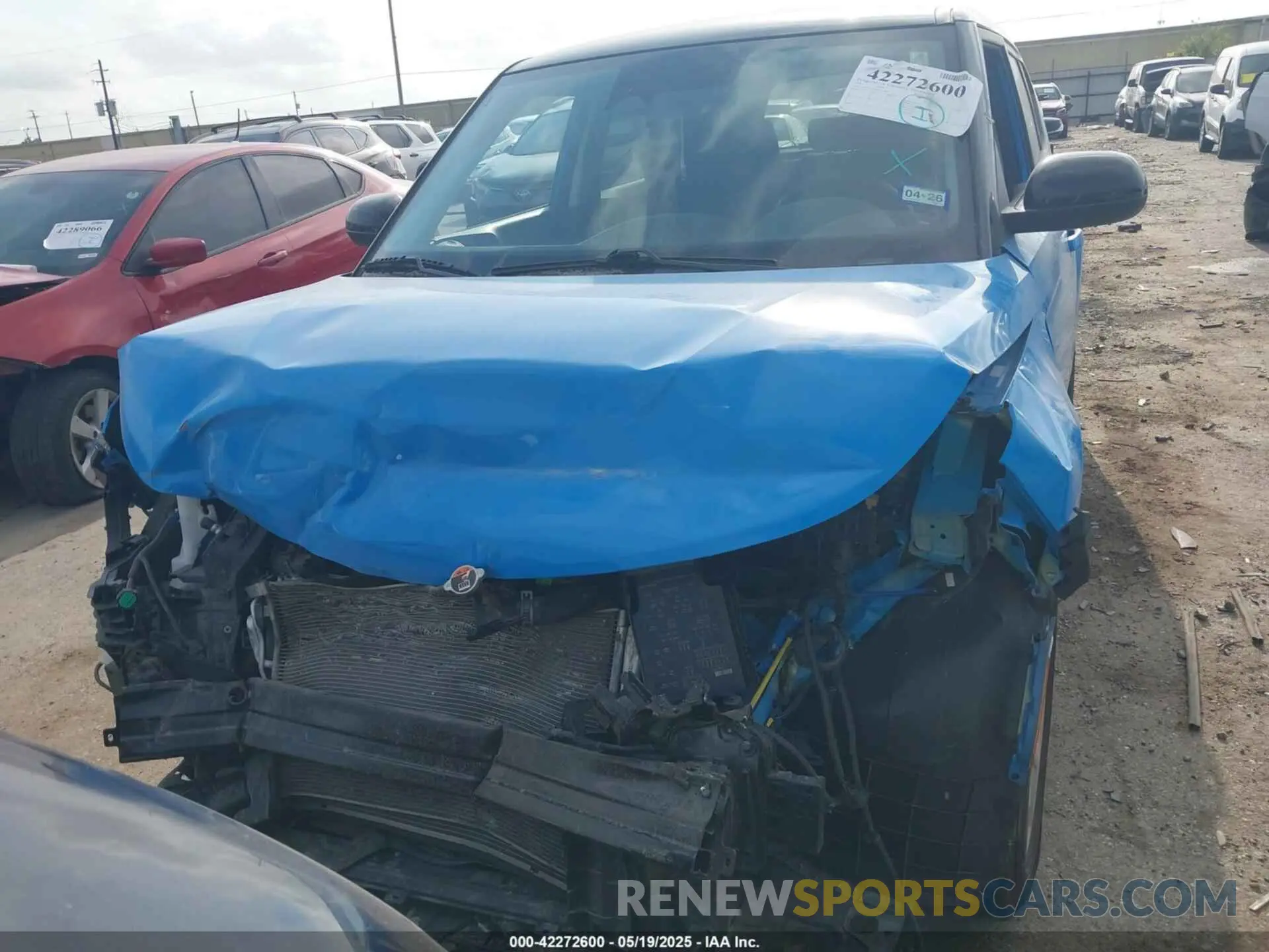11 Photograph of a damaged car KNDJ23AU2P7202289 KIA SOUL 2023