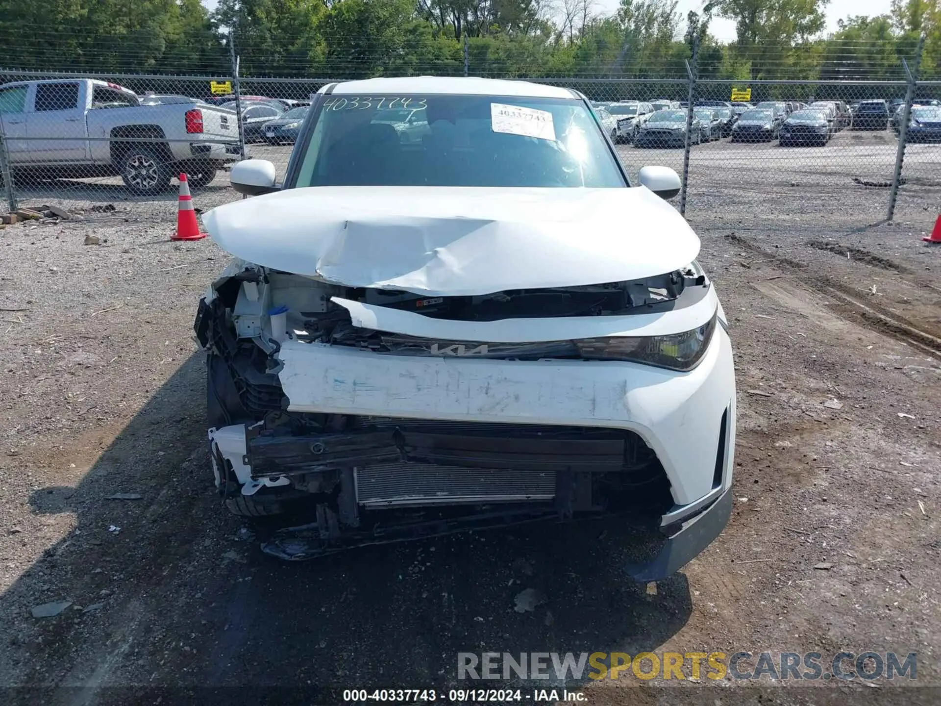12 Photograph of a damaged car KNDJ23AU2P7215902 KIA SOUL 2023
