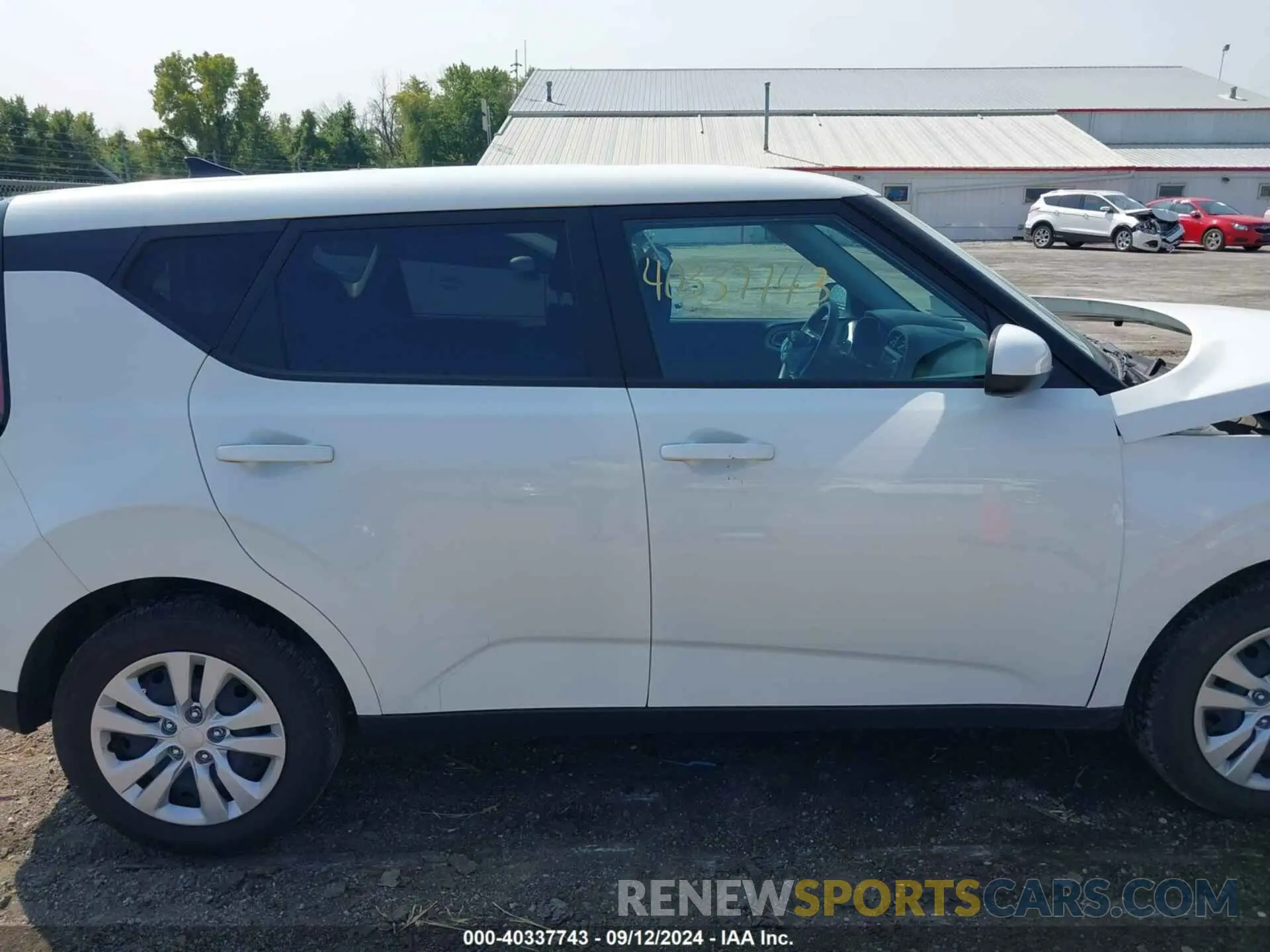 13 Photograph of a damaged car KNDJ23AU2P7215902 KIA SOUL 2023