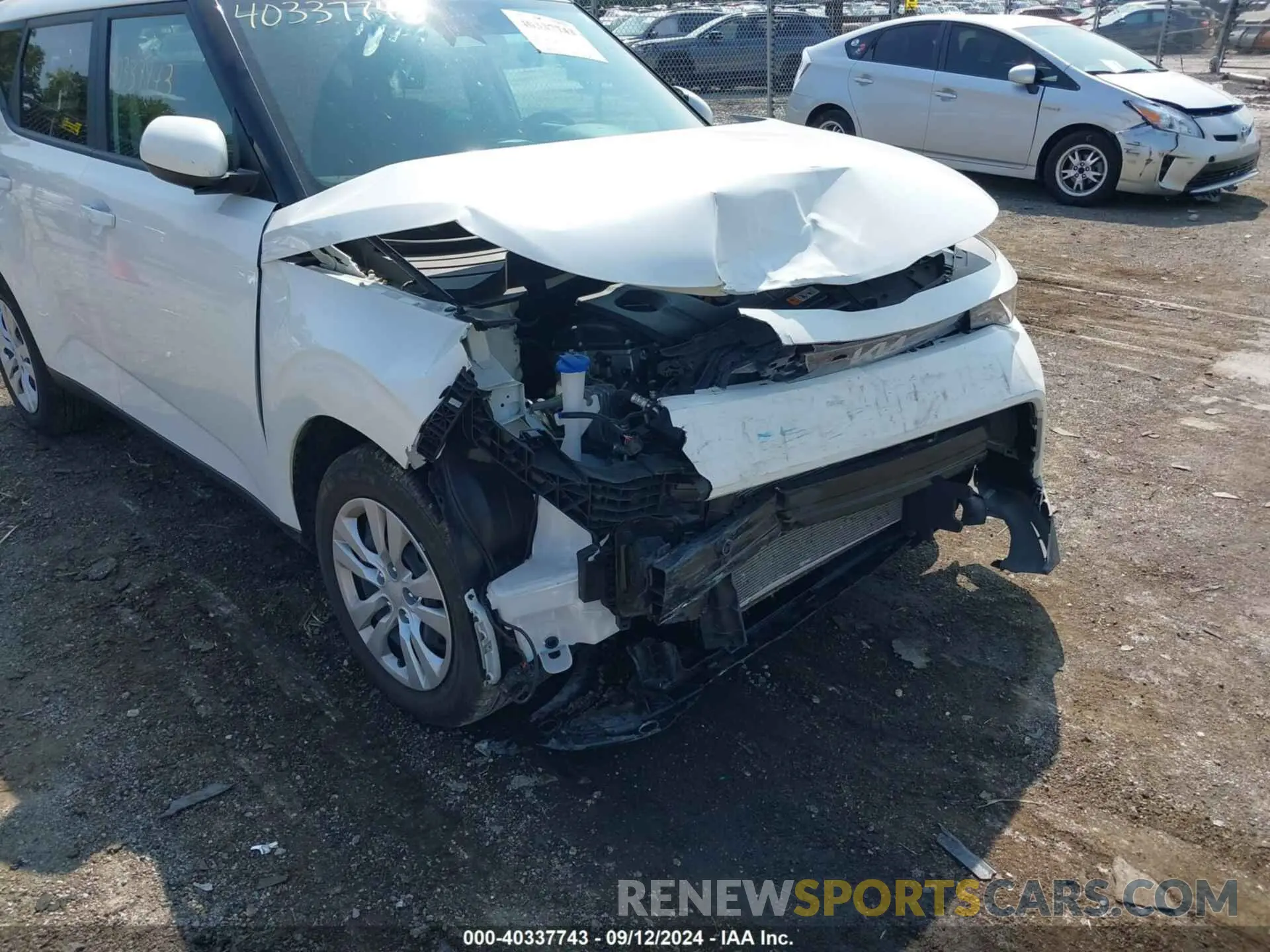 6 Photograph of a damaged car KNDJ23AU2P7215902 KIA SOUL 2023