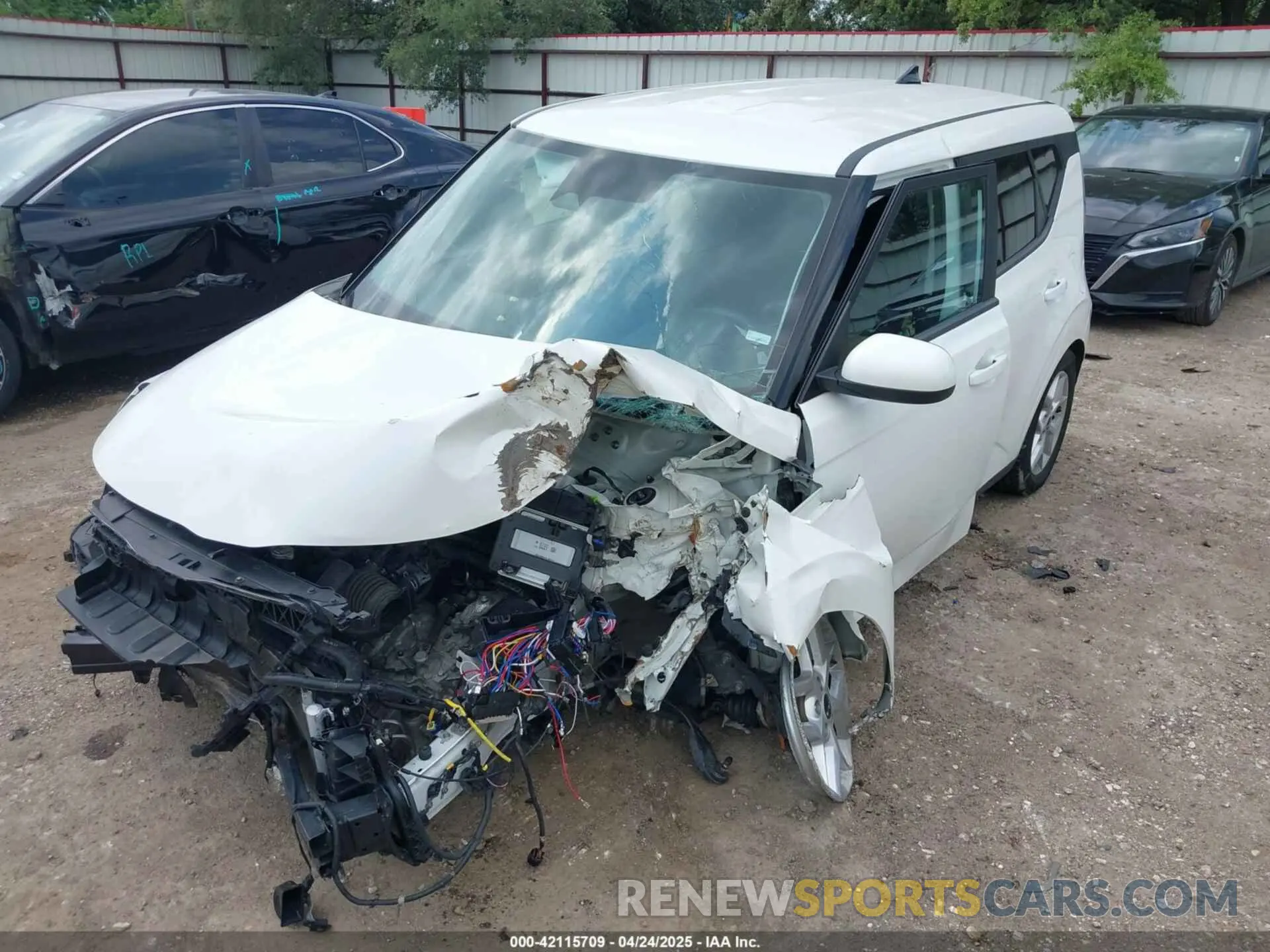 2 Photograph of a damaged car KNDJ23AU2P7851980 KIA SOUL 2023