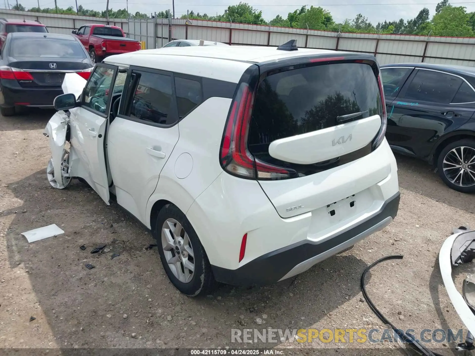 3 Photograph of a damaged car KNDJ23AU2P7851980 KIA SOUL 2023