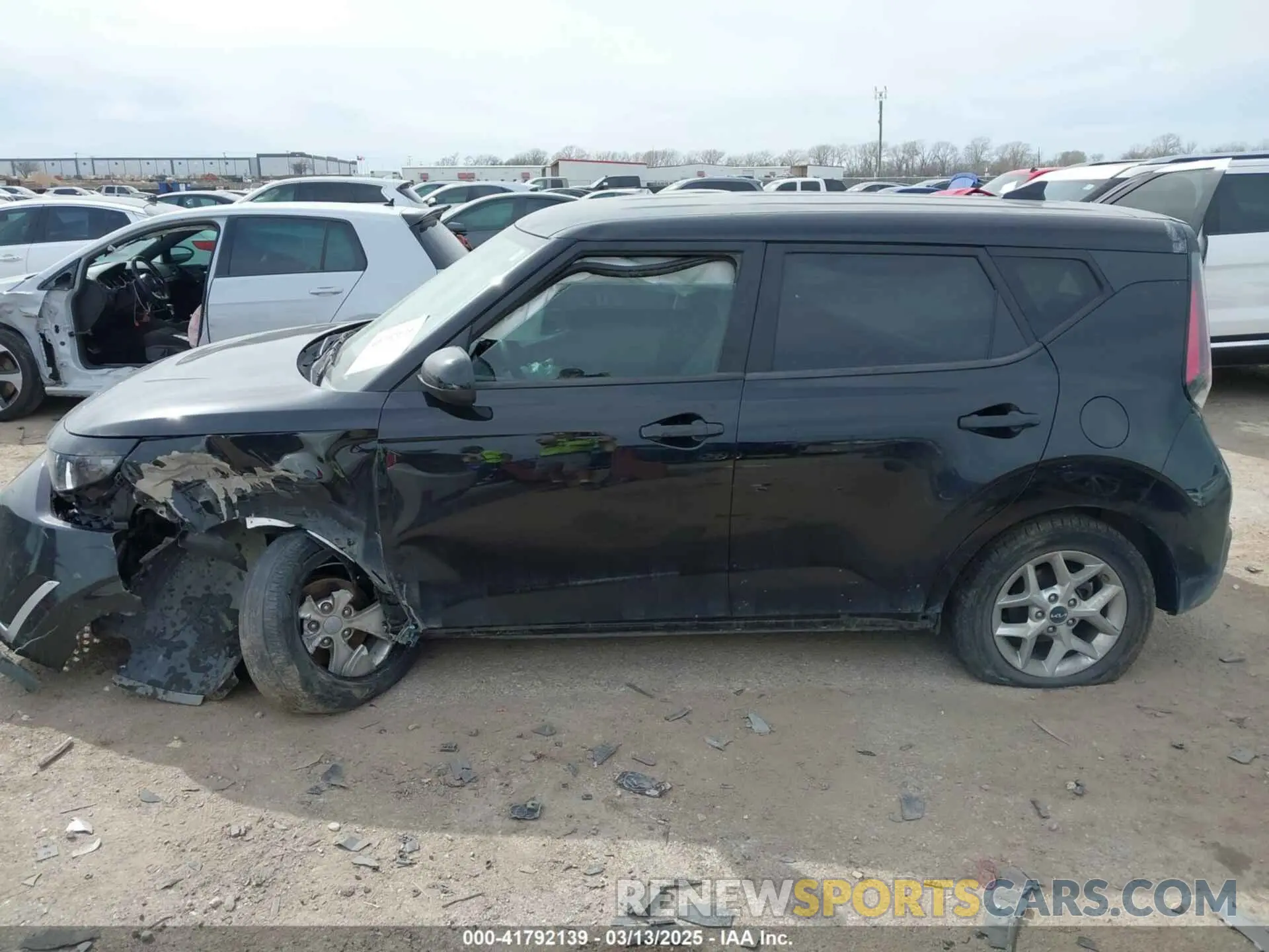 14 Photograph of a damaged car KNDJ23AU3P7866102 KIA SOUL 2023