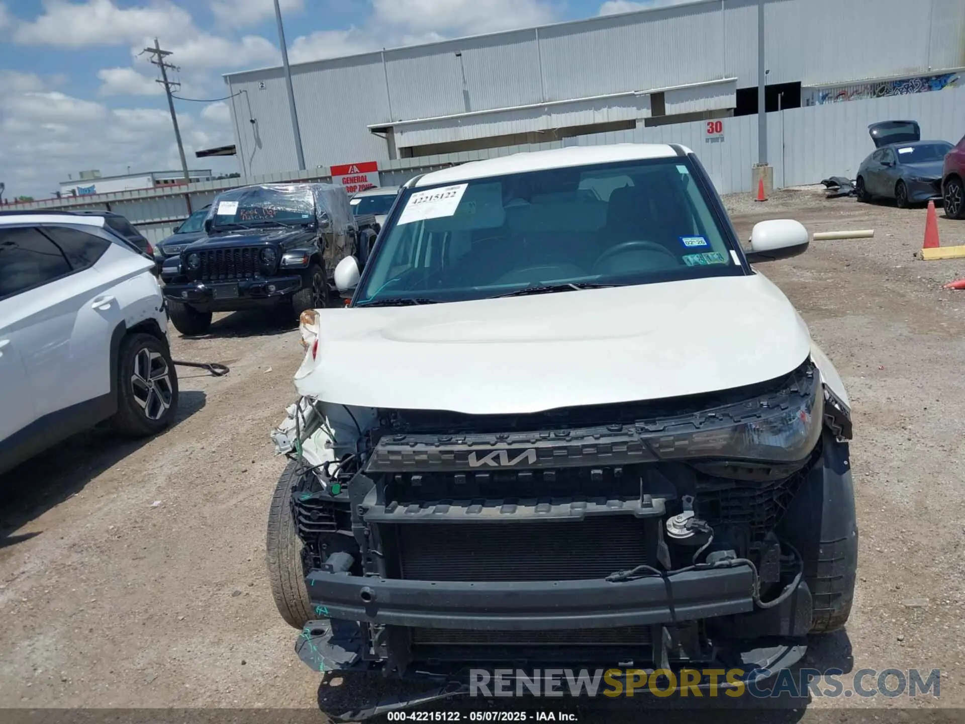 13 Photograph of a damaged car KNDJ23AU4P7200883 KIA SOUL 2023