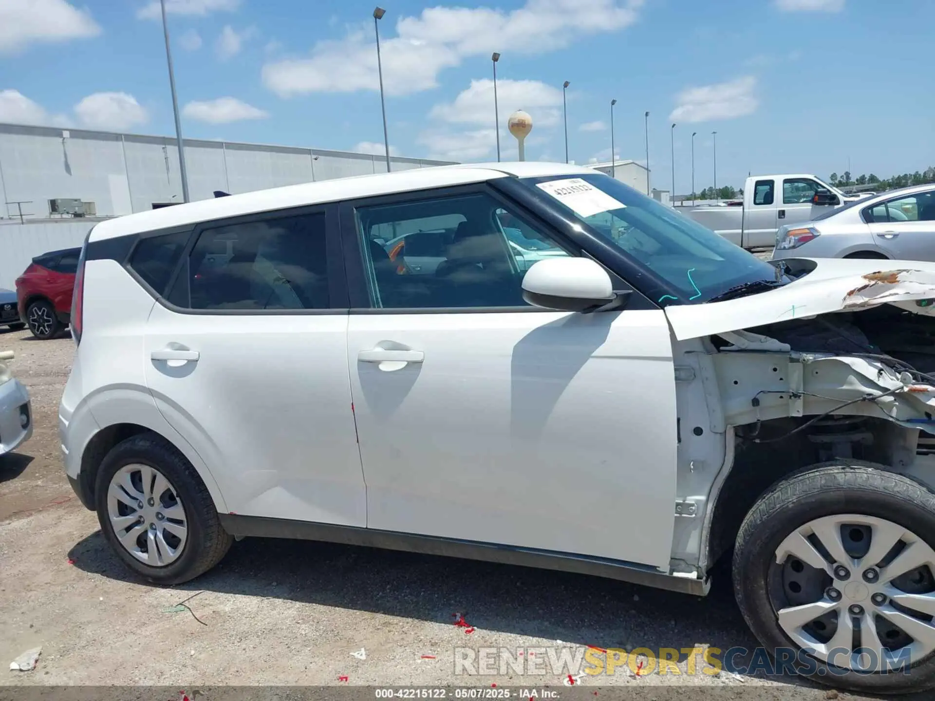 14 Photograph of a damaged car KNDJ23AU4P7200883 KIA SOUL 2023