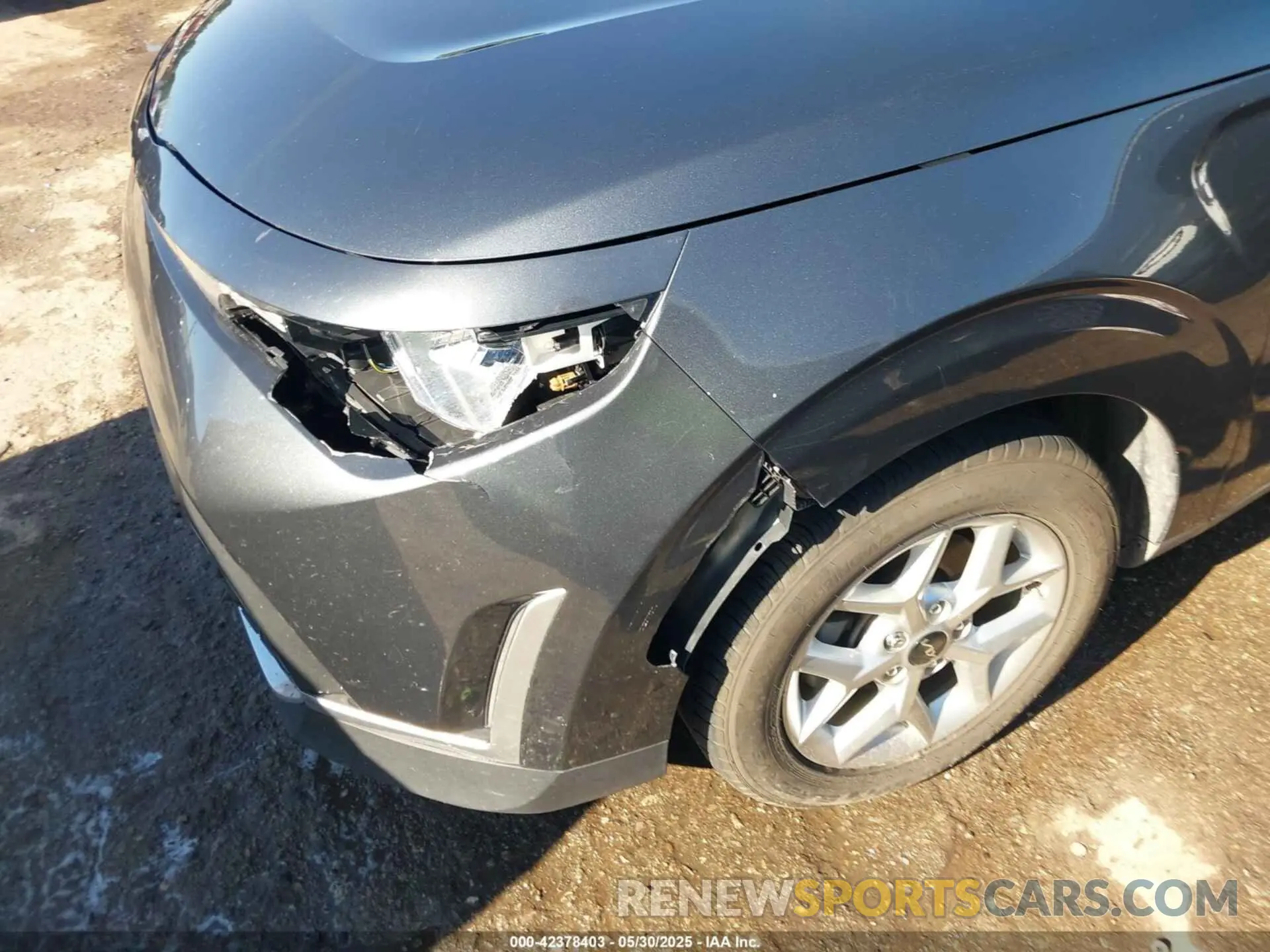 6 Photograph of a damaged car KNDJ23AU4P7212385 KIA SOUL 2023