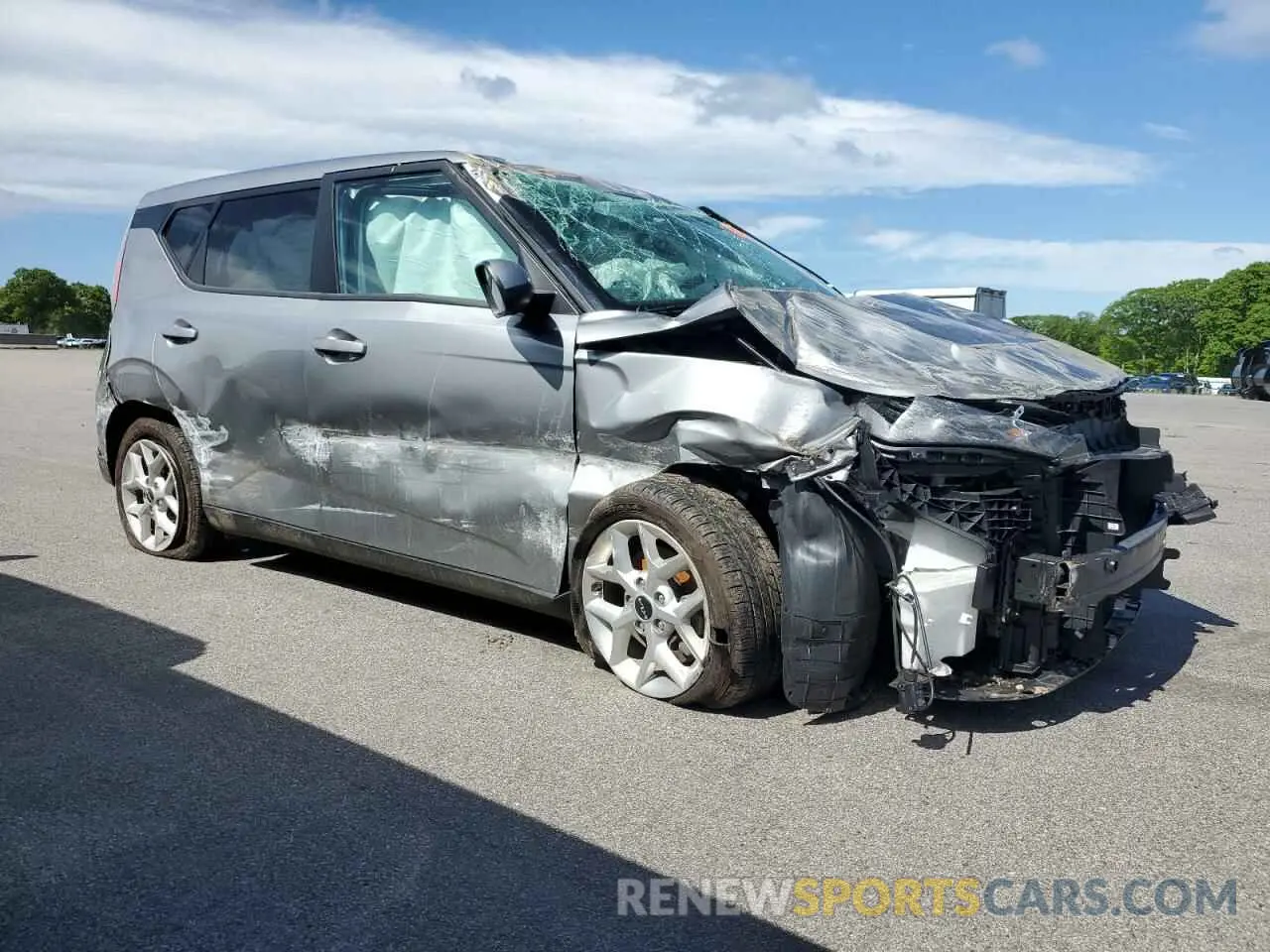 4 Photograph of a damaged car KNDJ23AU5P7869633 KIA SOUL 2023