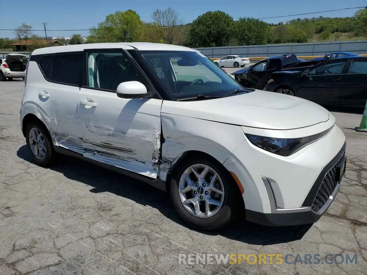 4 Photograph of a damaged car KNDJ23AU5P7876114 KIA SOUL 2023