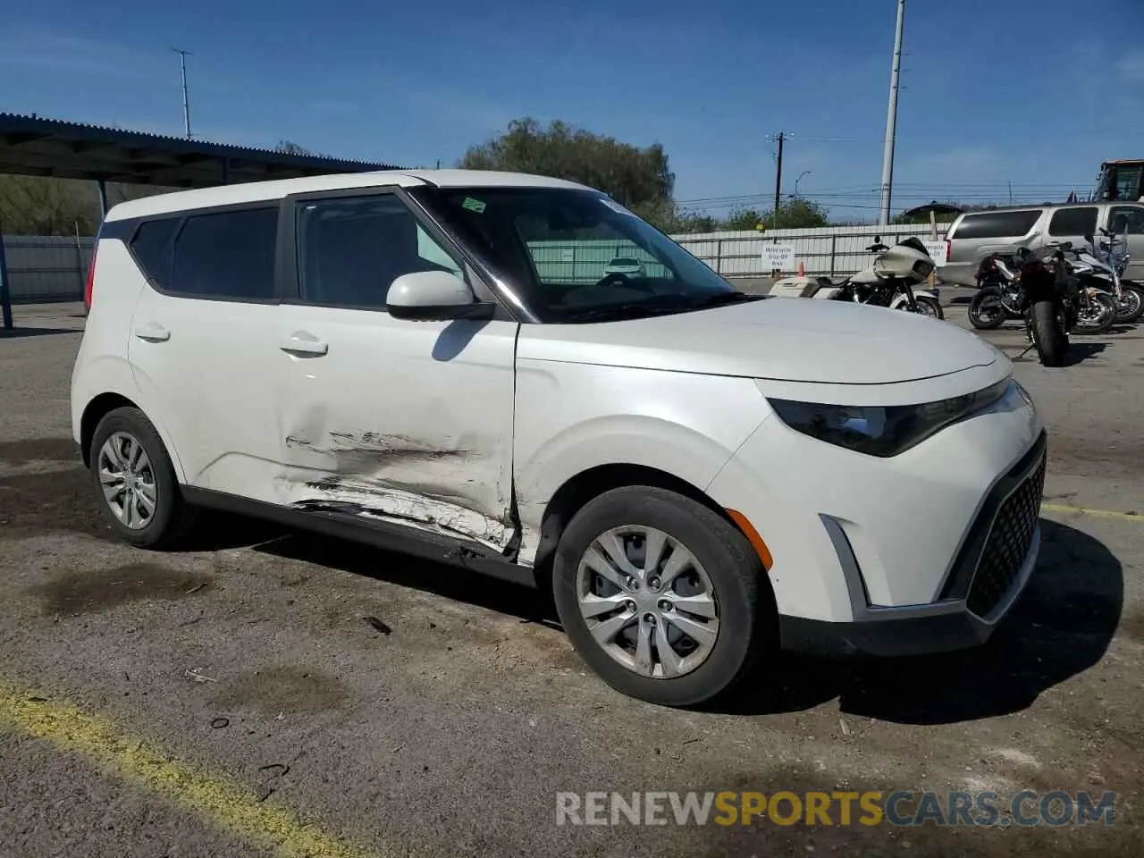 4 Photograph of a damaged car KNDJ23AU5P7877649 KIA SOUL 2023