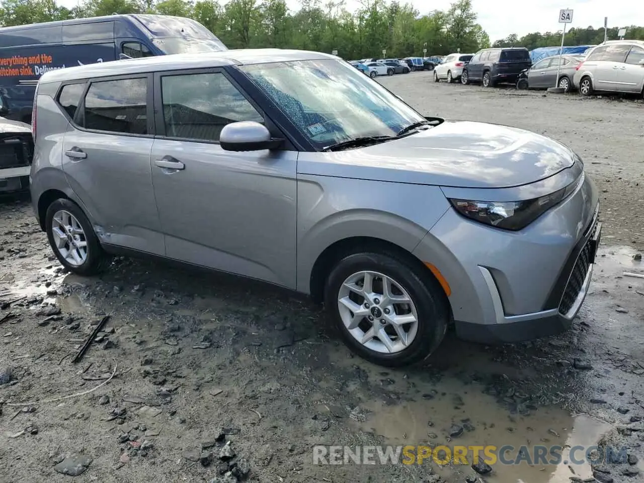 4 Photograph of a damaged car KNDJ23AU5P7883032 KIA SOUL 2023