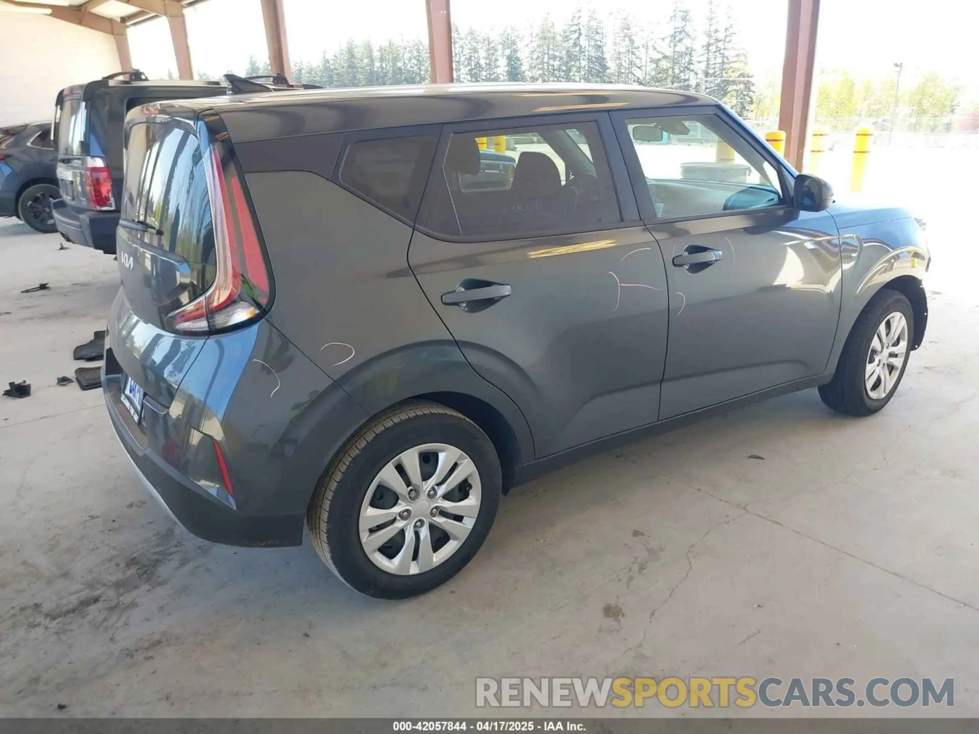 4 Photograph of a damaged car KNDJ23AU6P7198389 KIA SOUL 2023