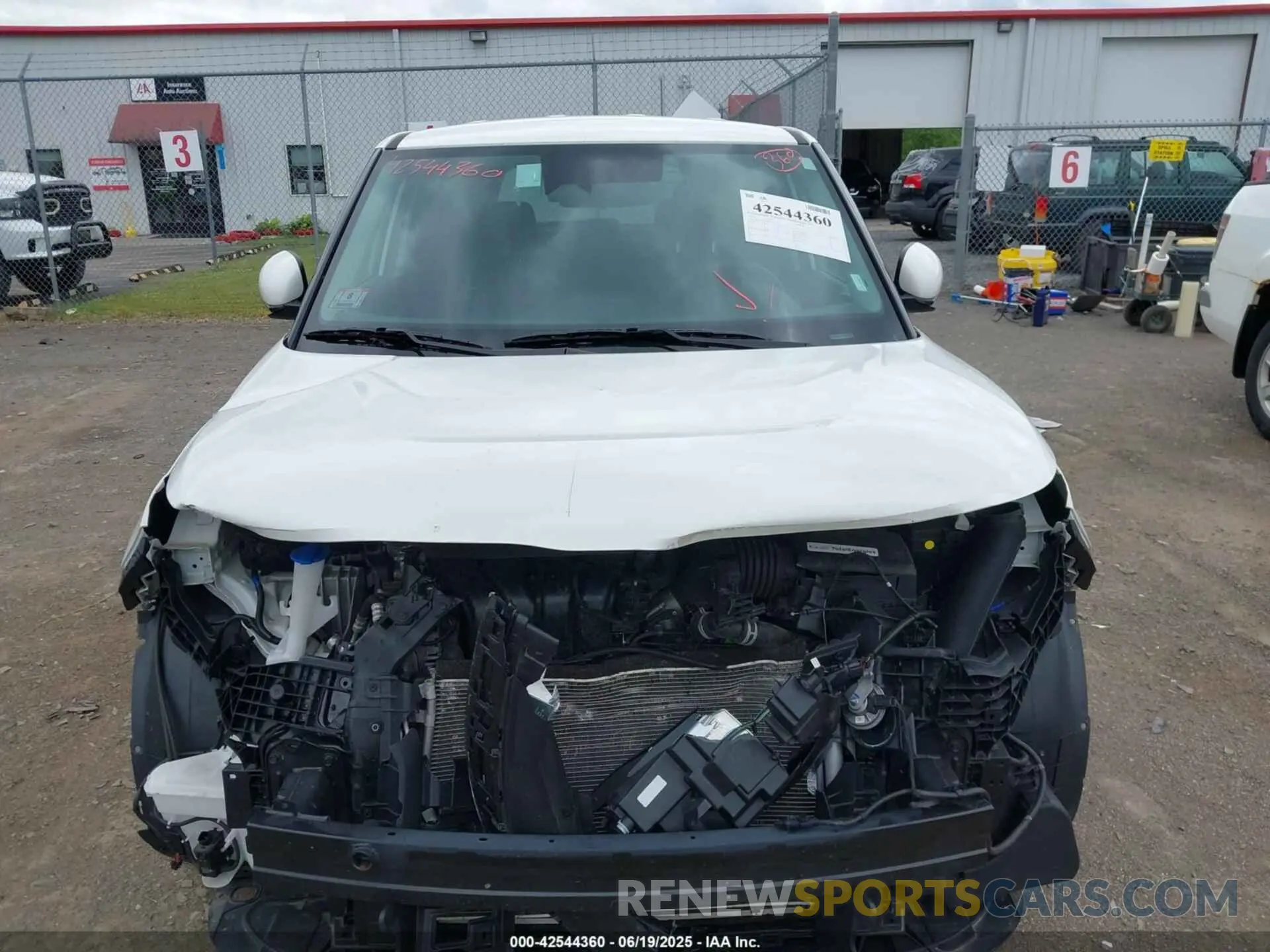 13 Photograph of a damaged car KNDJ23AU6P7212422 KIA SOUL 2023