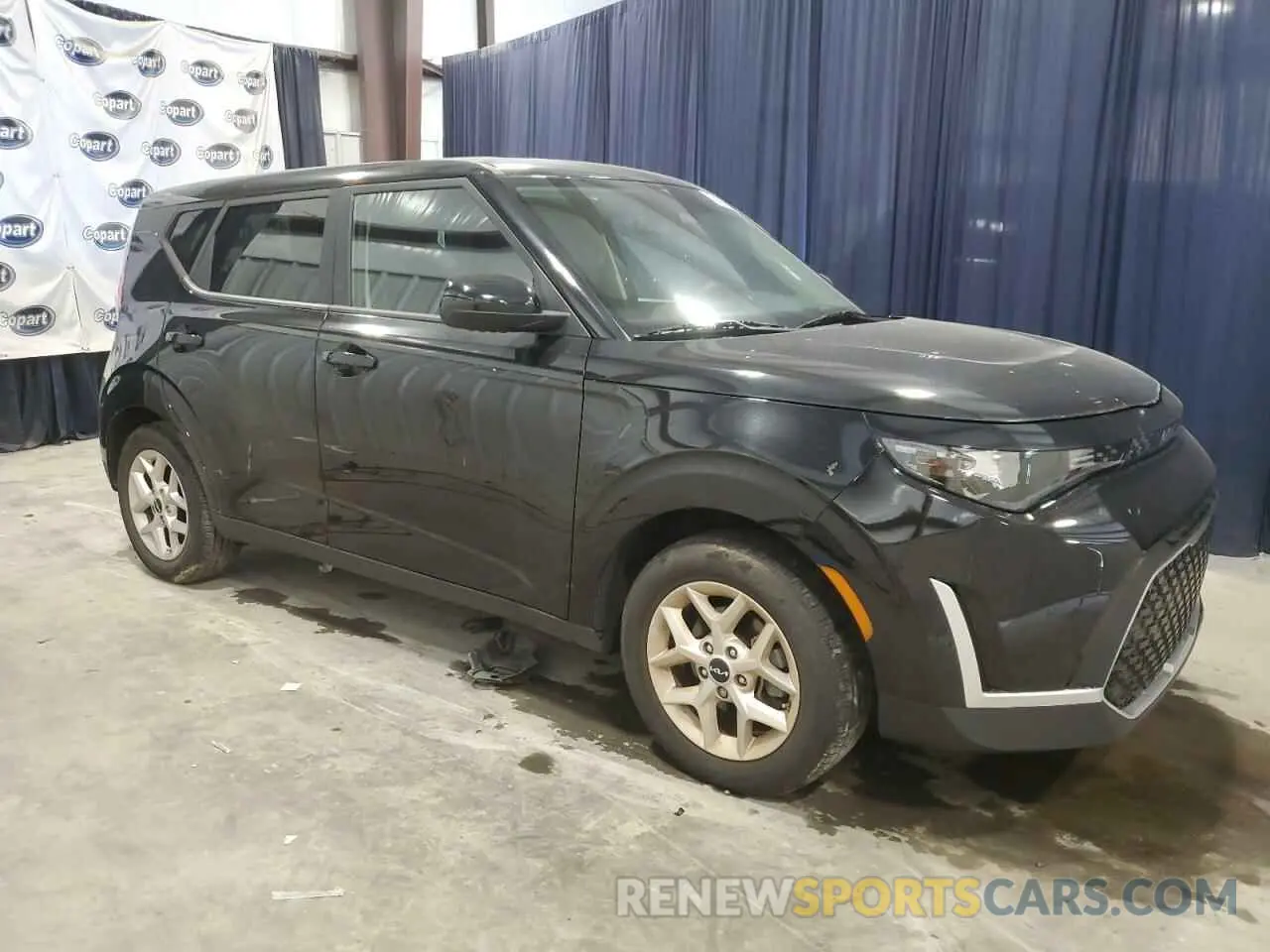 4 Photograph of a damaged car KNDJ23AU6P7840142 KIA SOUL 2023