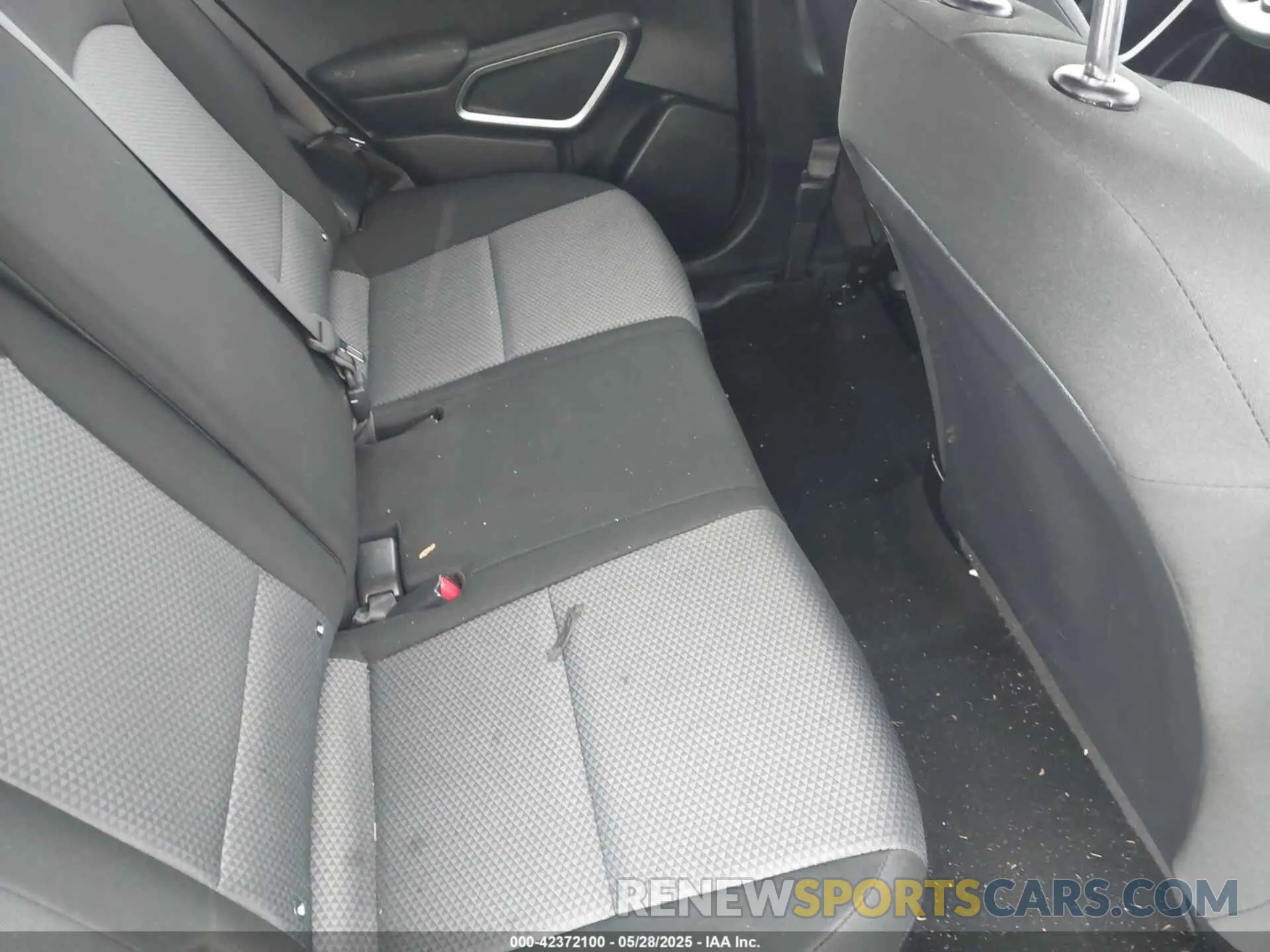8 Photograph of a damaged car KNDJ23AU6P7850136 KIA SOUL 2023