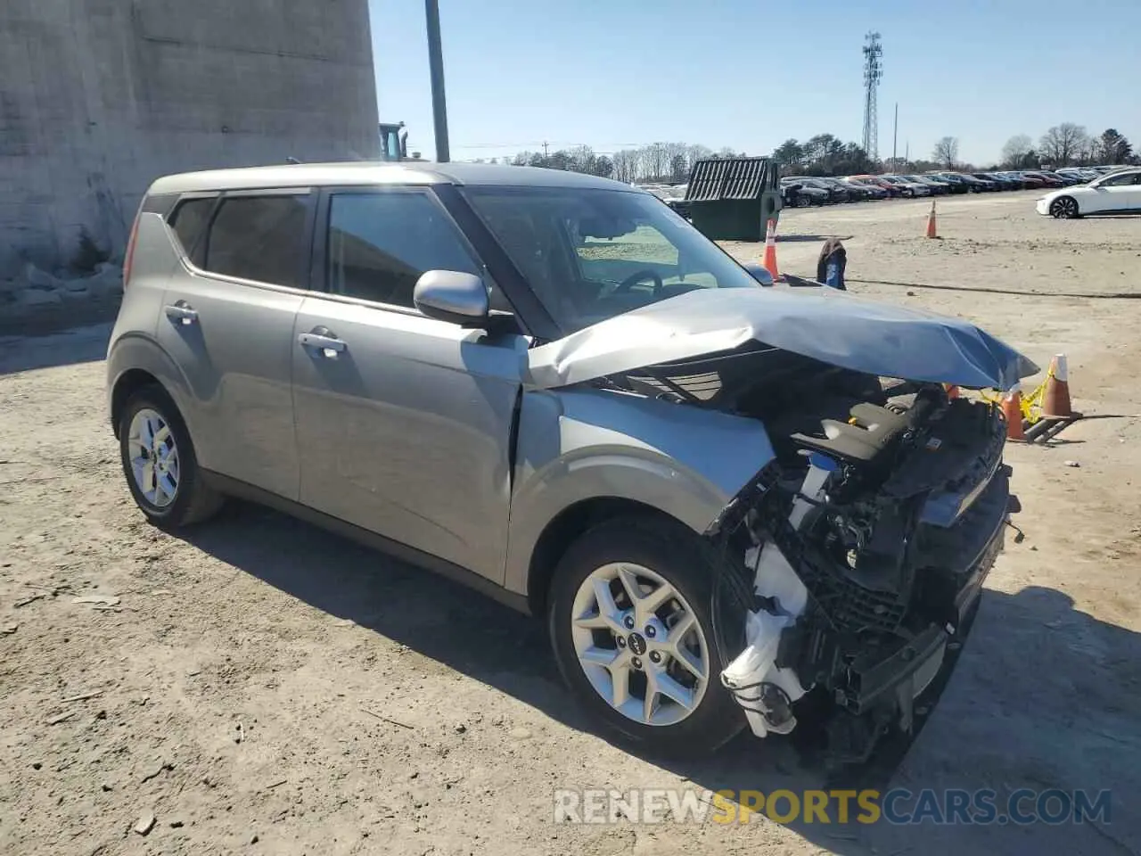 4 Photograph of a damaged car KNDJ23AU6P7853294 KIA SOUL 2023