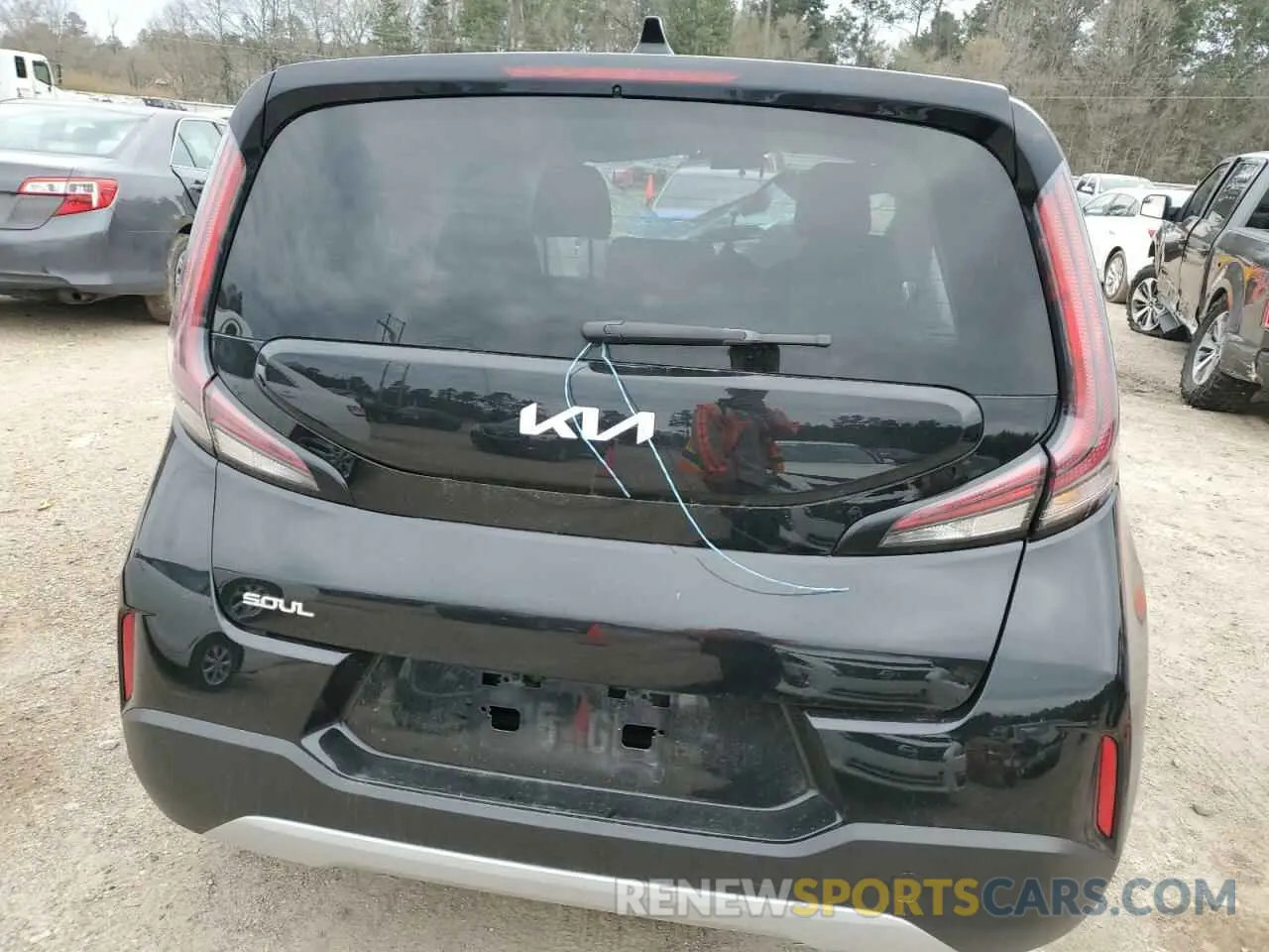 6 Photograph of a damaged car KNDJ23AU6P7872671 KIA SOUL 2023