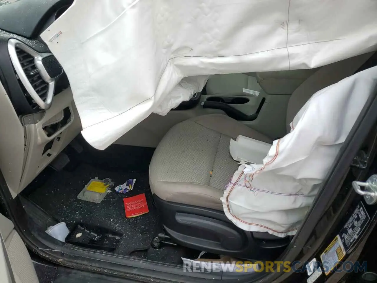 7 Photograph of a damaged car KNDJ23AU6P7872671 KIA SOUL 2023