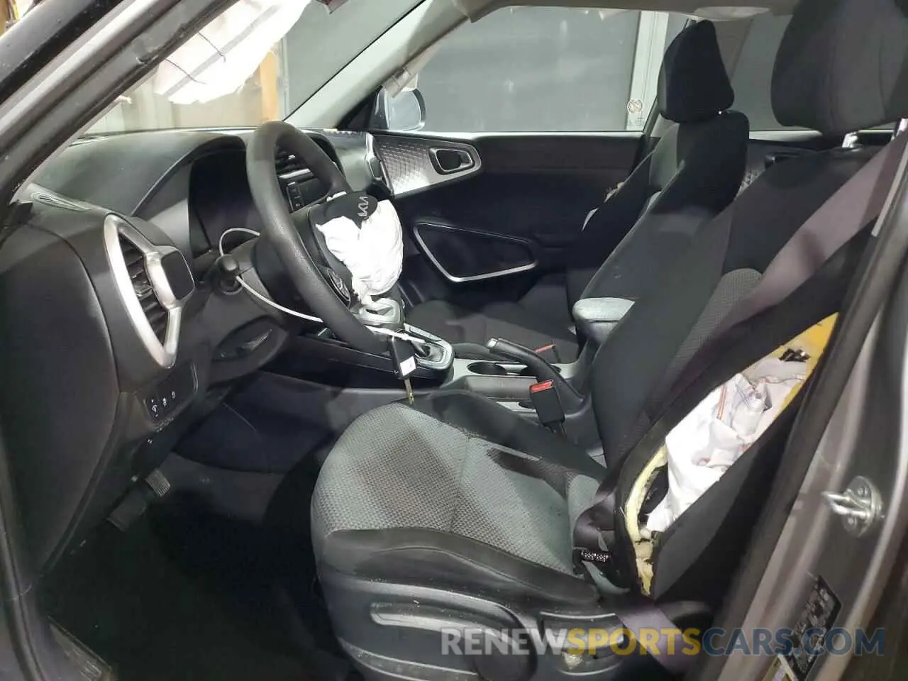 7 Photograph of a damaged car KNDJ23AU6P7876753 KIA SOUL 2023