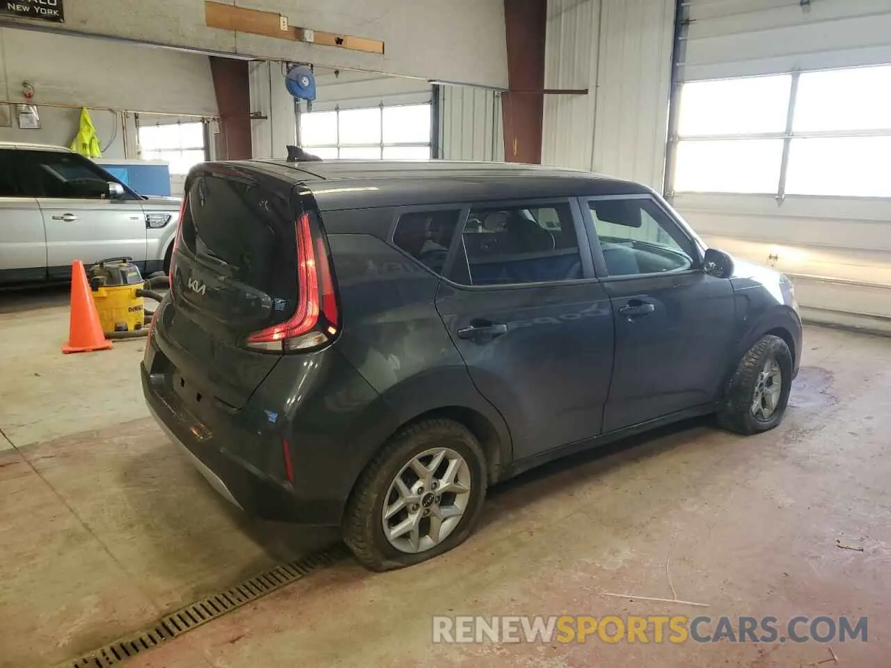 3 Photograph of a damaged car KNDJ23AU6P7878731 KIA SOUL 2023
