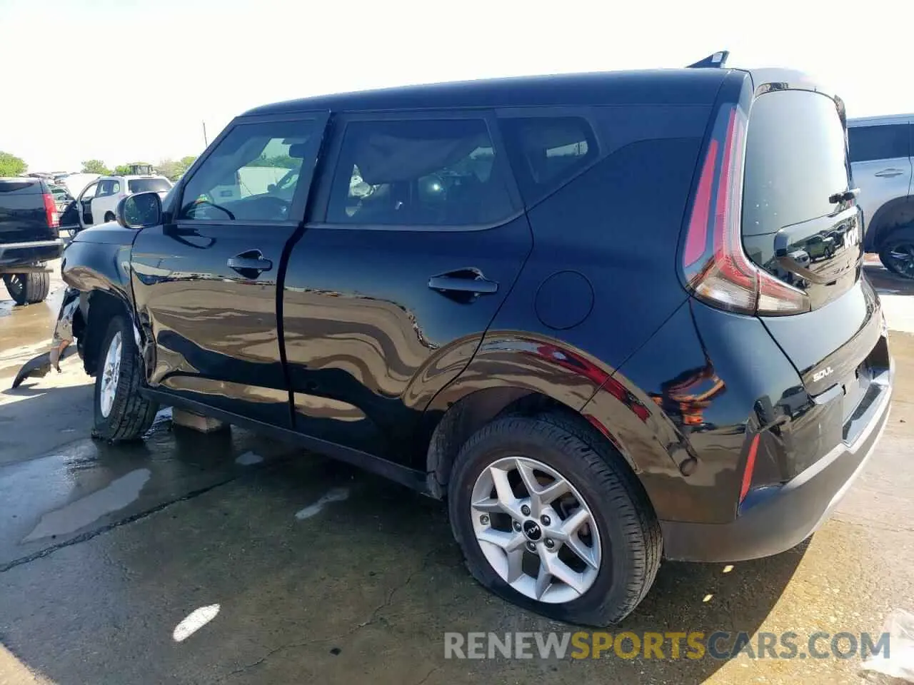 2 Photograph of a damaged car KNDJ23AU6P7894377 KIA SOUL 2023