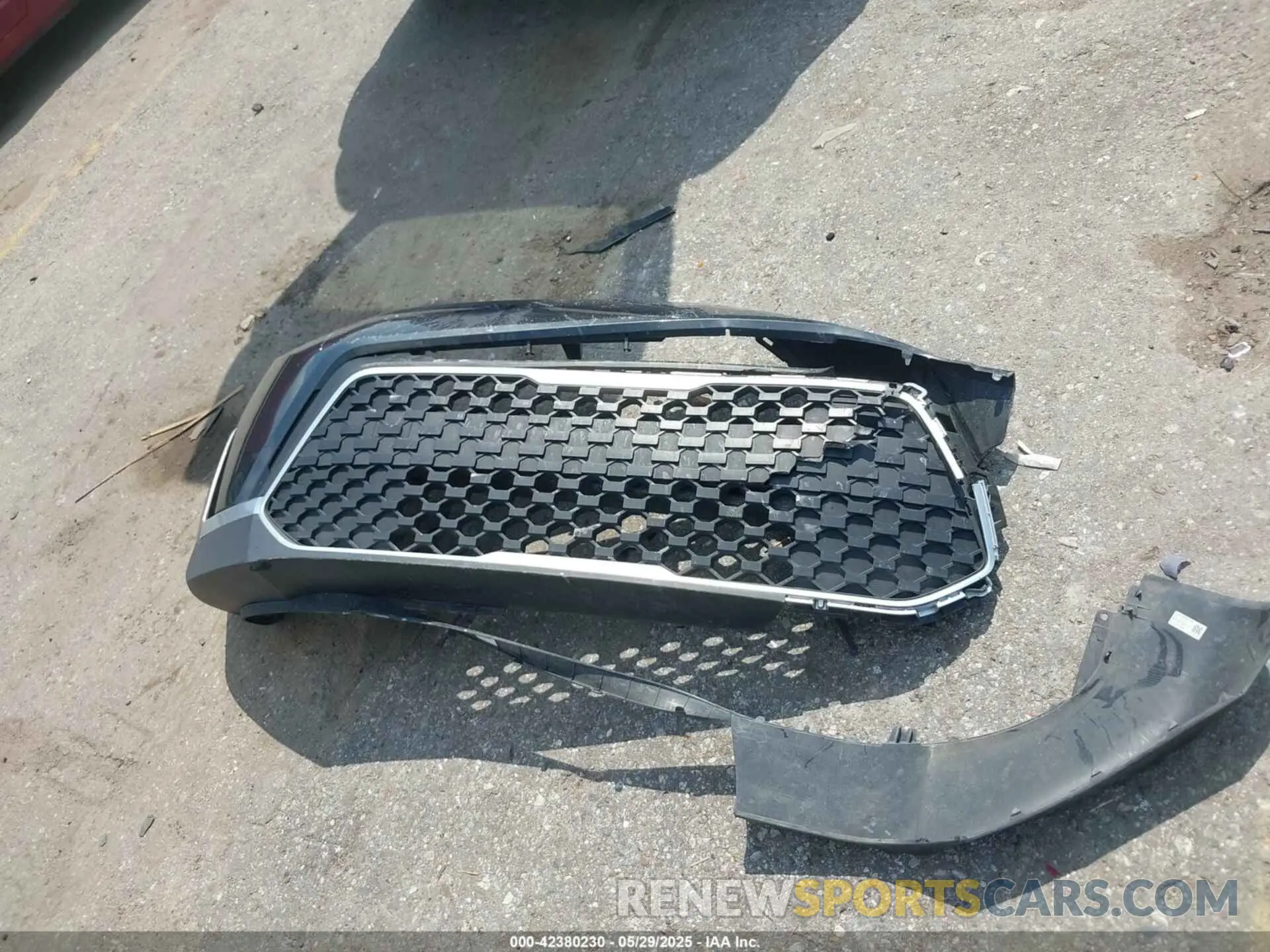 12 Photograph of a damaged car KNDJ23AU7P7196327 KIA SOUL 2023
