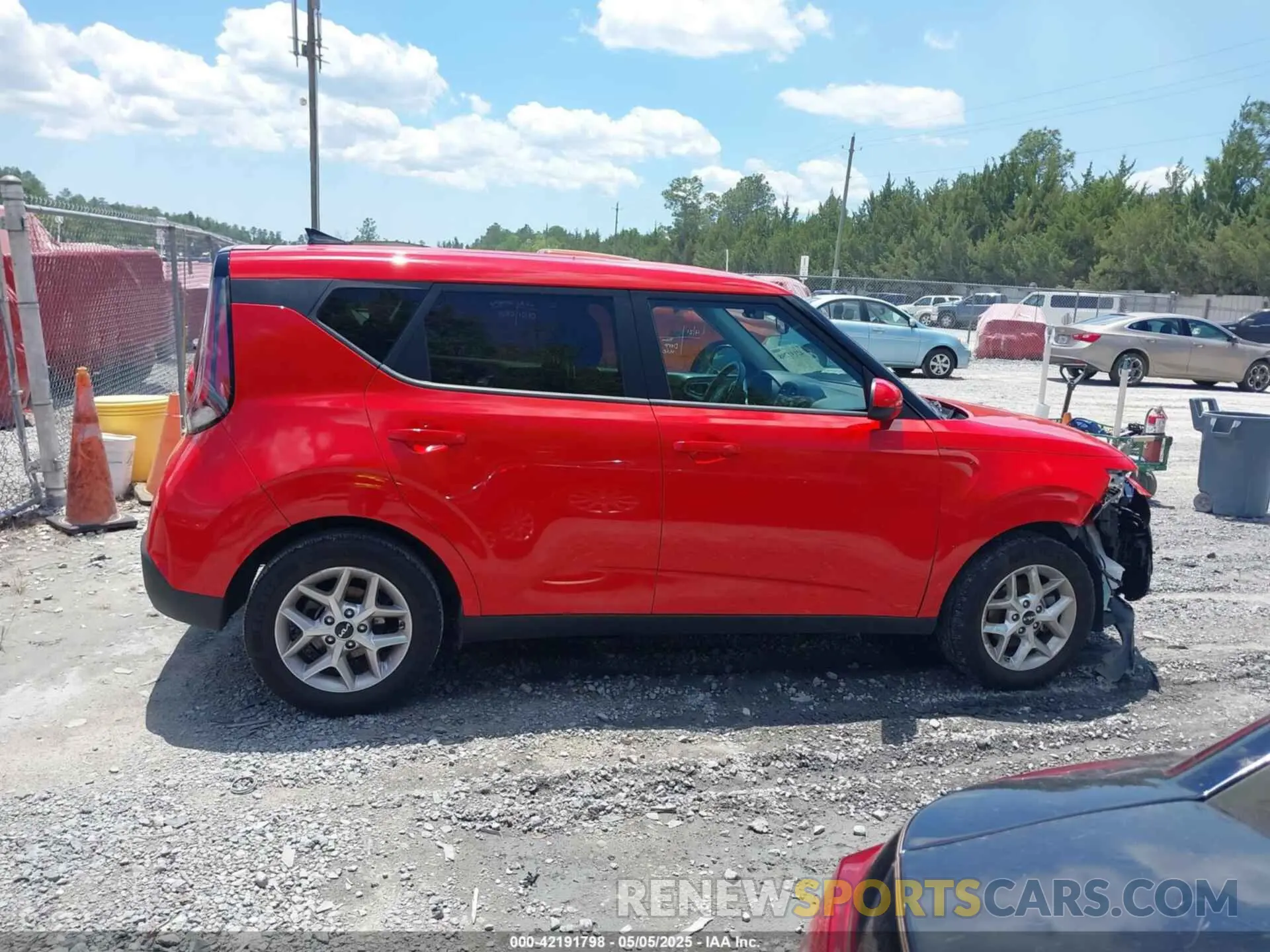 13 Photograph of a damaged car KNDJ23AU7P7217855 KIA SOUL 2023