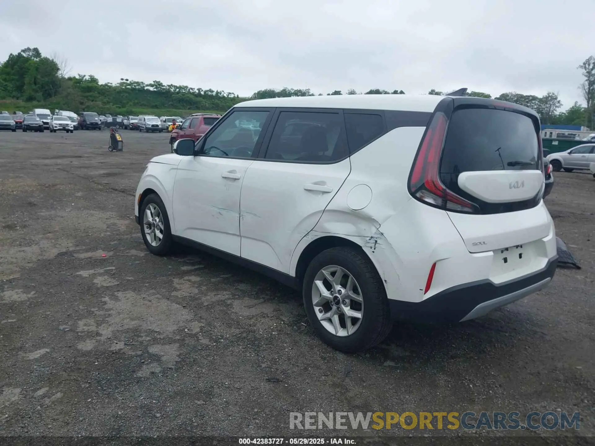 3 Photograph of a damaged car KNDJ23AU7P7875952 KIA SOUL 2023