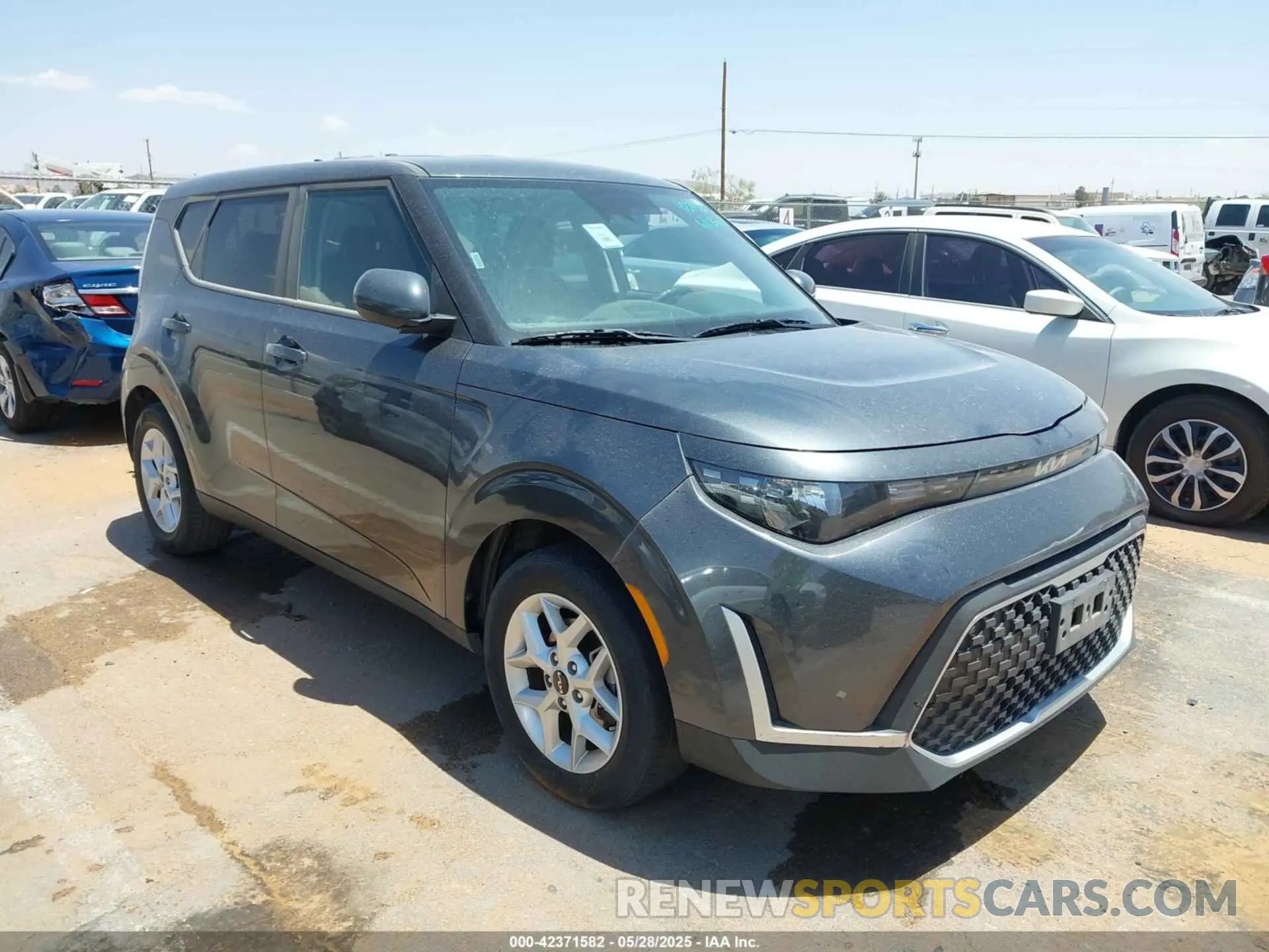 1 Photograph of a damaged car KNDJ23AU7P7882528 KIA SOUL 2023