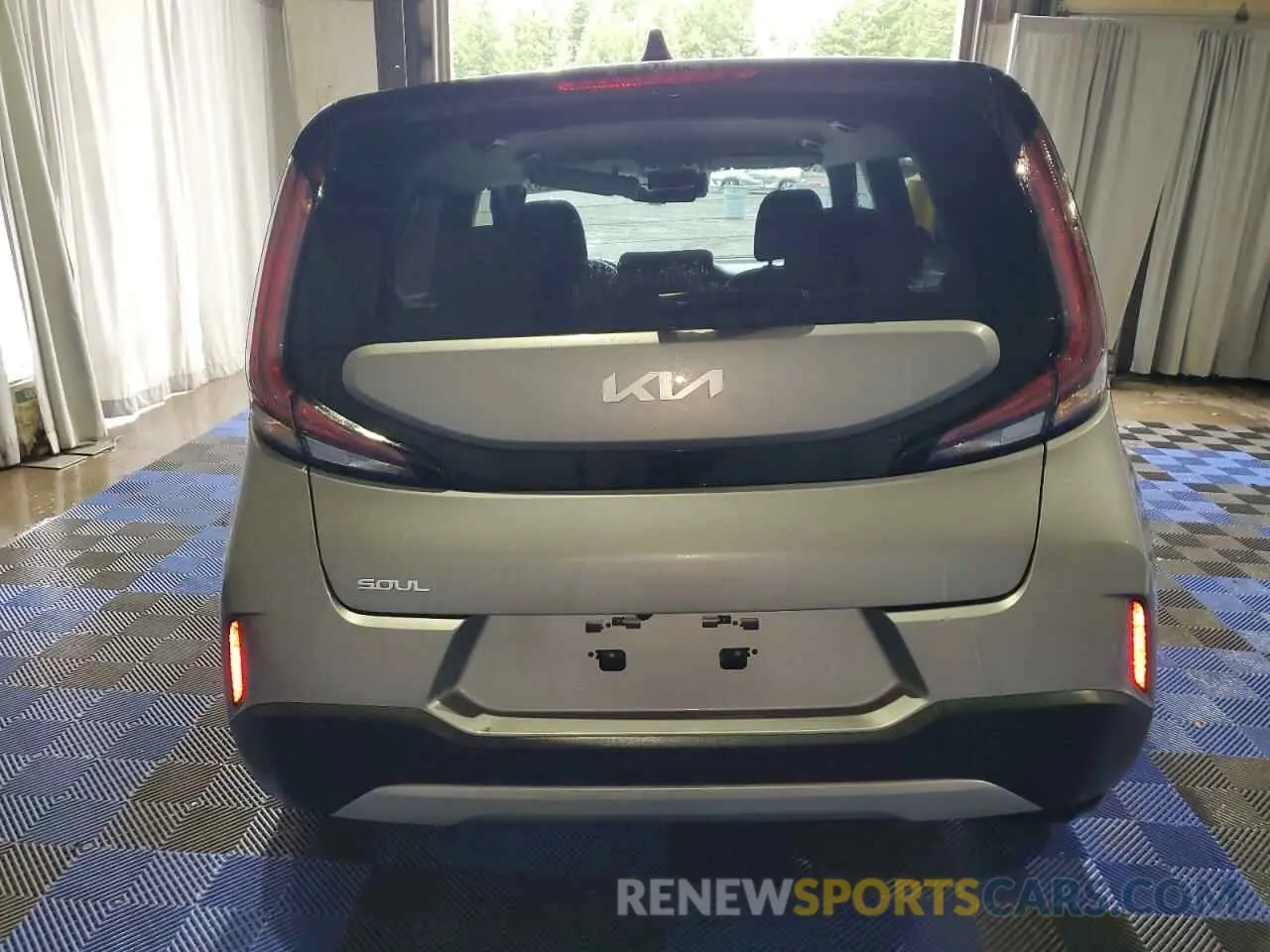 6 Photograph of a damaged car KNDJ23AU7P7884215 KIA SOUL 2023