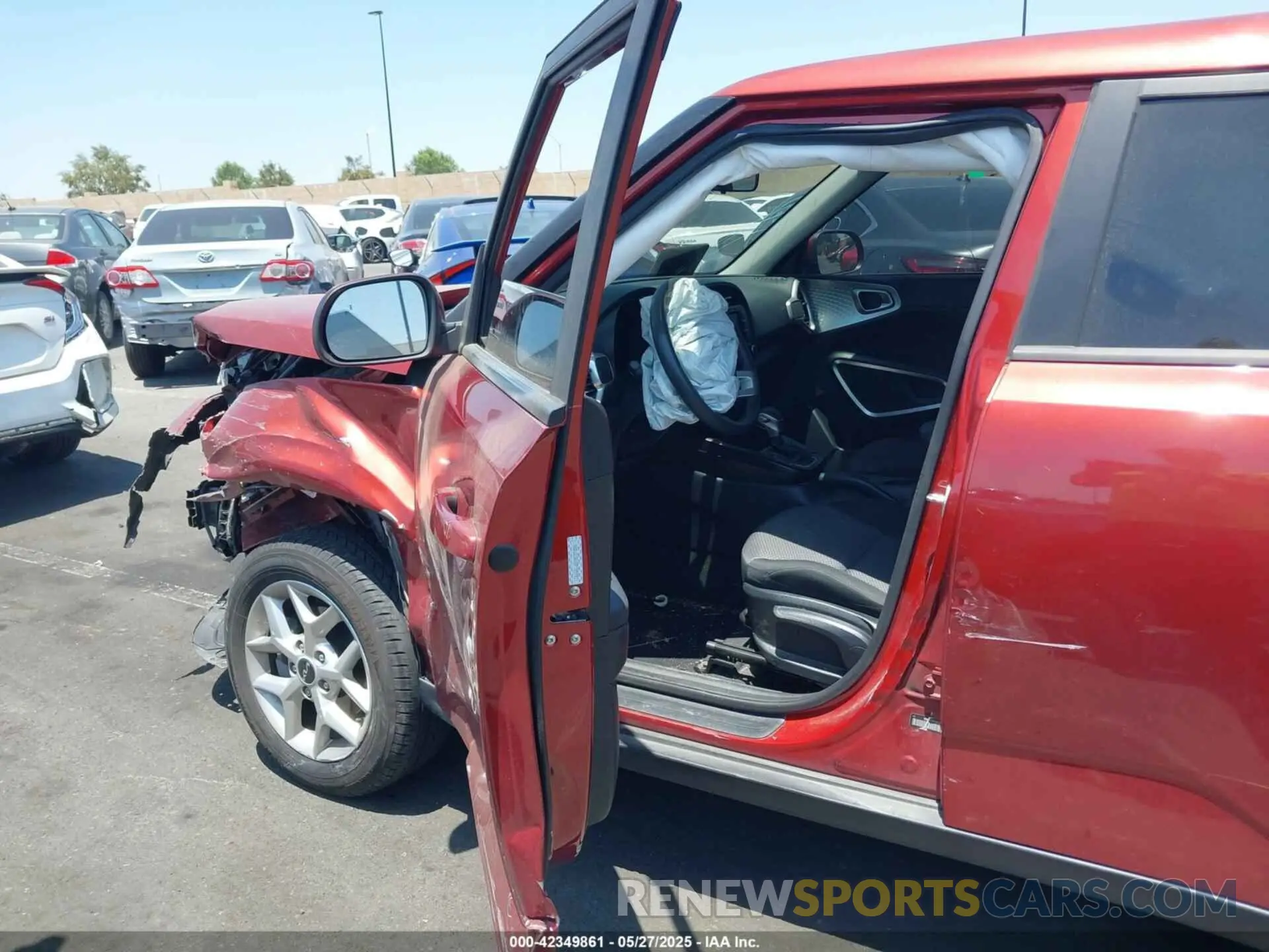5 Photograph of a damaged car KNDJ23AU8P7859971 KIA SOUL 2023