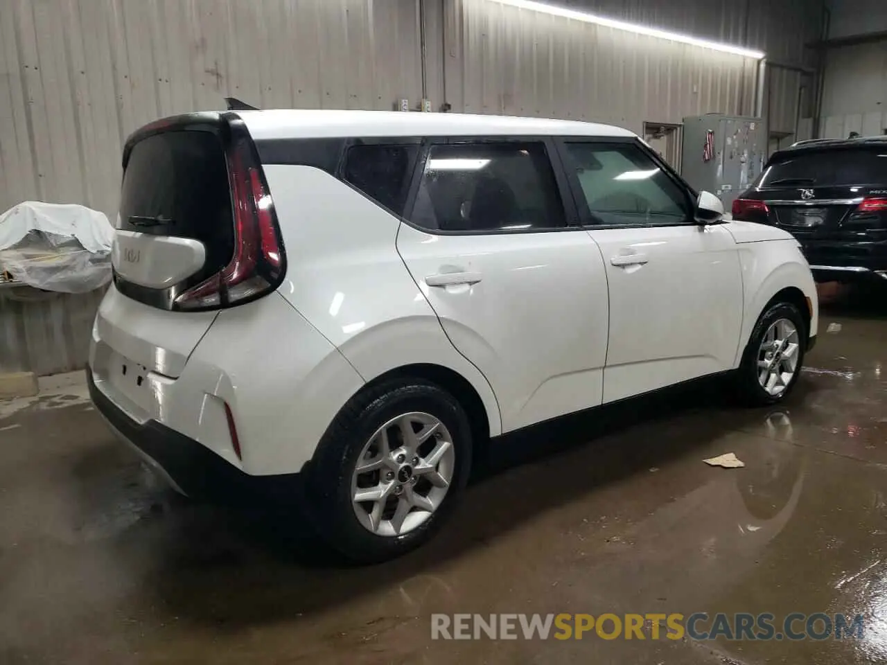 3 Photograph of a damaged car KNDJ23AU8P7866189 KIA SOUL 2023