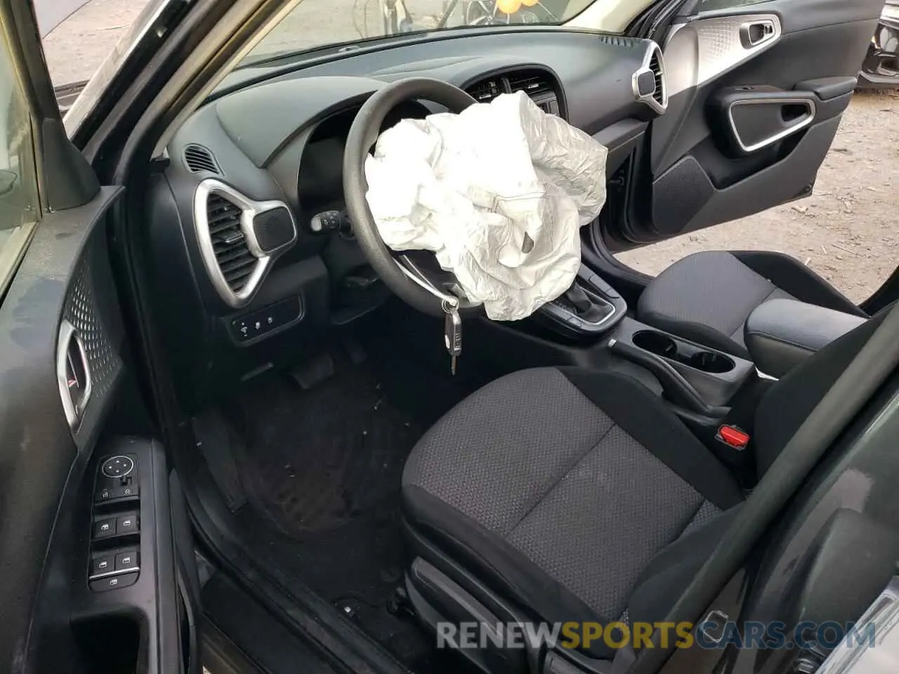 8 Photograph of a damaged car KNDJ23AU8P7880013 KIA SOUL 2023