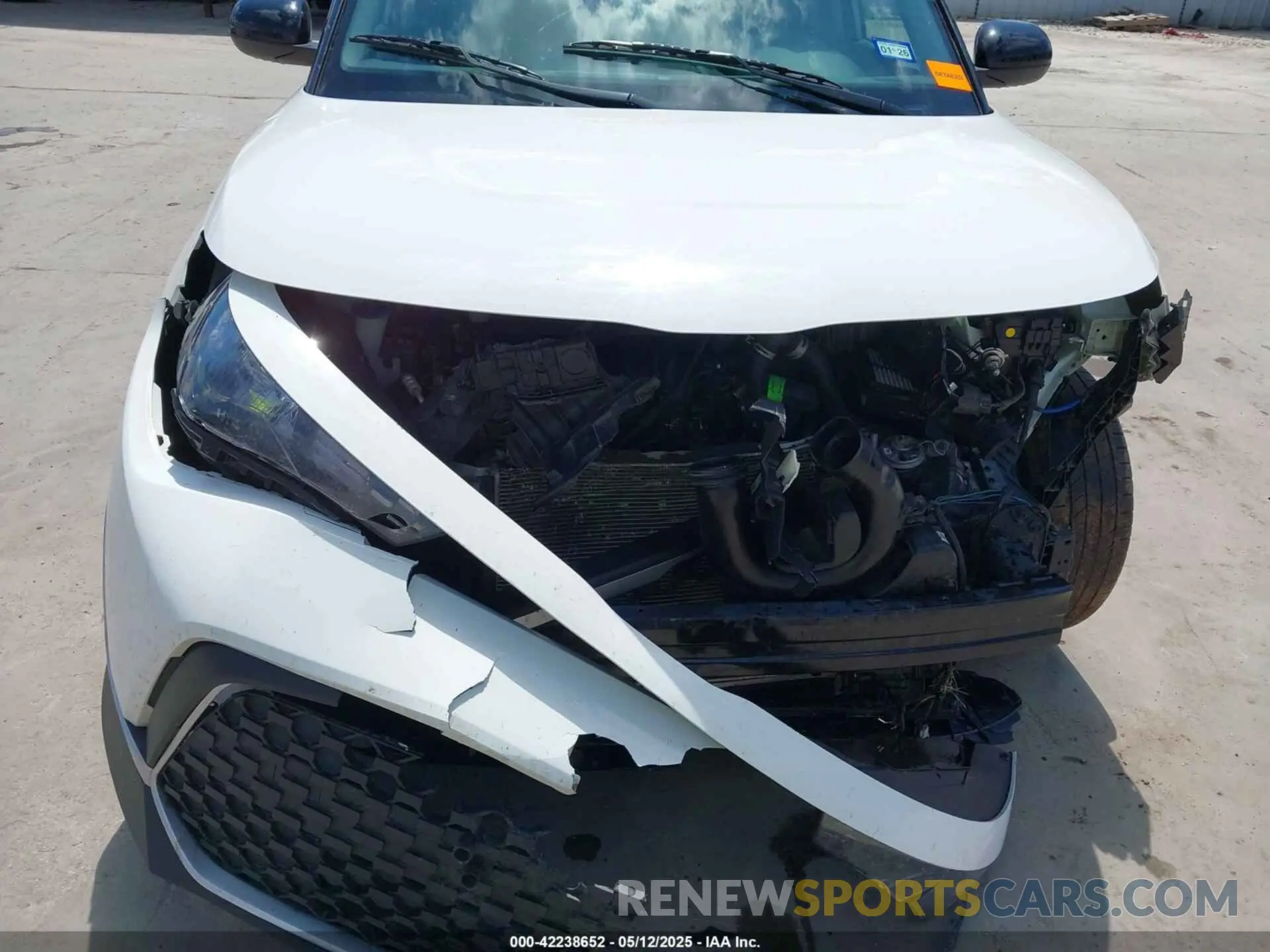 18 Photograph of a damaged car KNDJ23AU9P7194417 KIA SOUL 2023