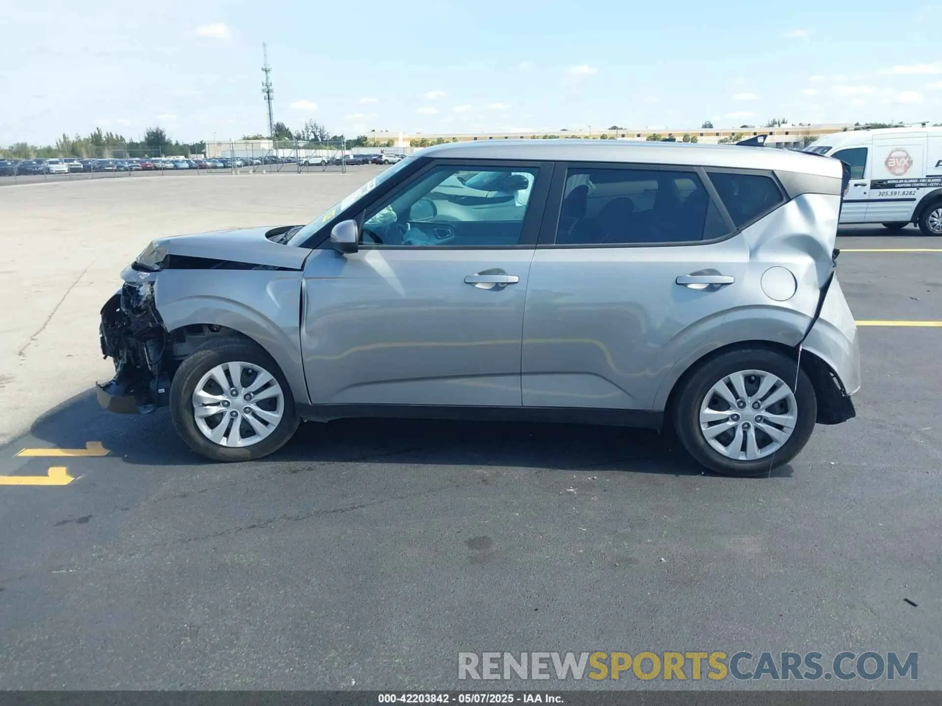 14 Photograph of a damaged car KNDJ23AU9P7874284 KIA SOUL 2023
