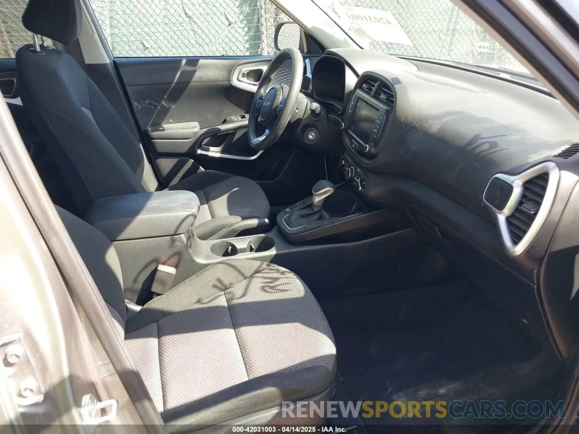 5 Photograph of a damaged car KNDJ23AU9P7888301 KIA SOUL 2023