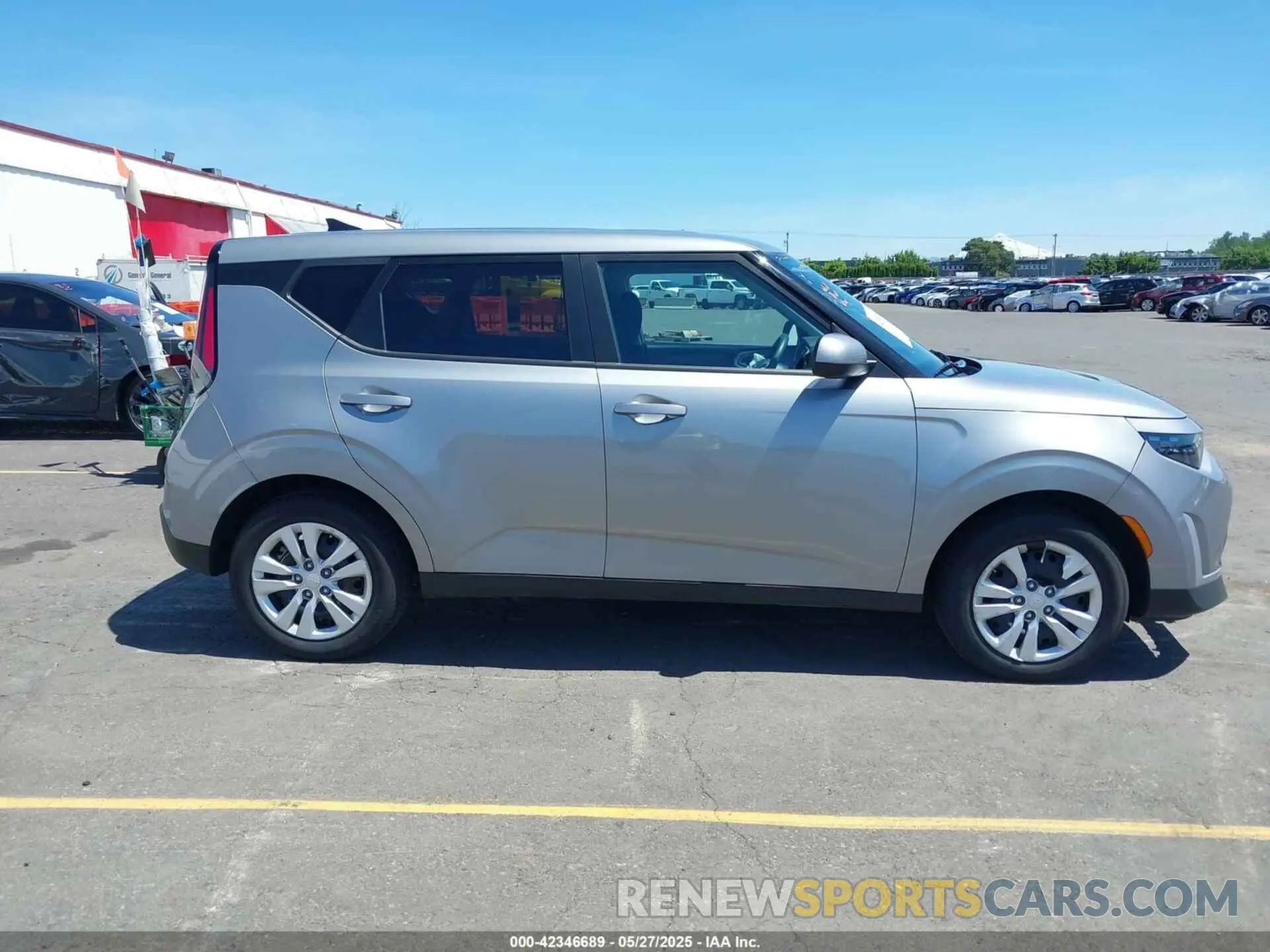 13 Photograph of a damaged car KNDJ23AU9P7895698 KIA SOUL 2023
