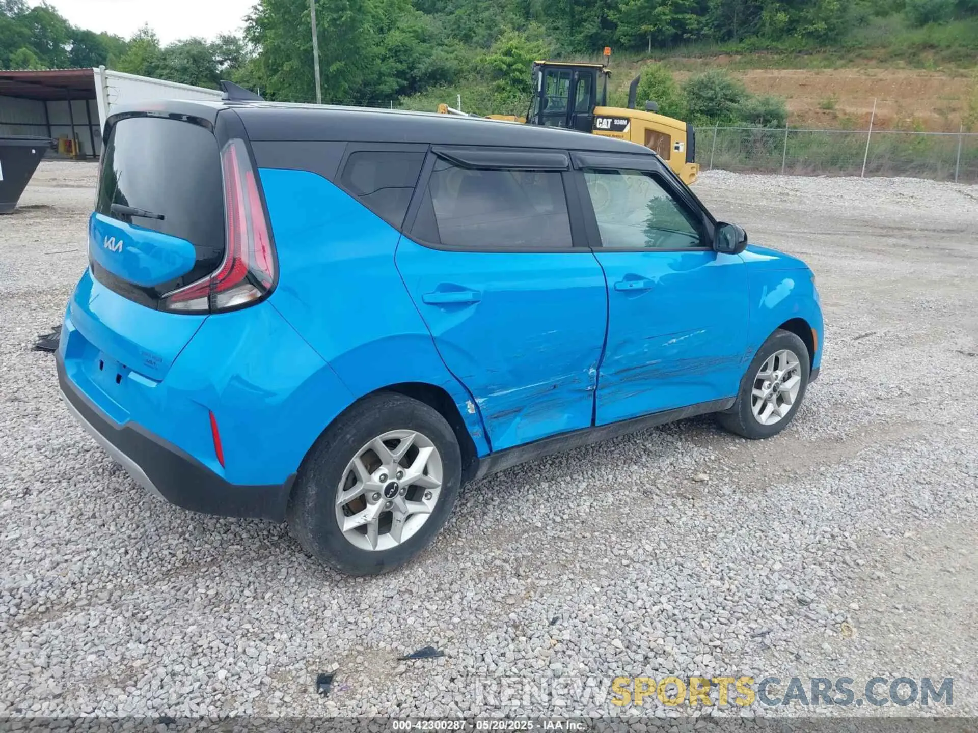 4 Photograph of a damaged car KNDJ23AUXP7204582 KIA SOUL 2023