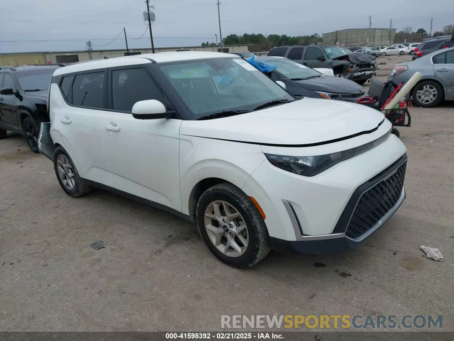 1 Photograph of a damaged car KNDJ23AUXP7215033 KIA SOUL 2023