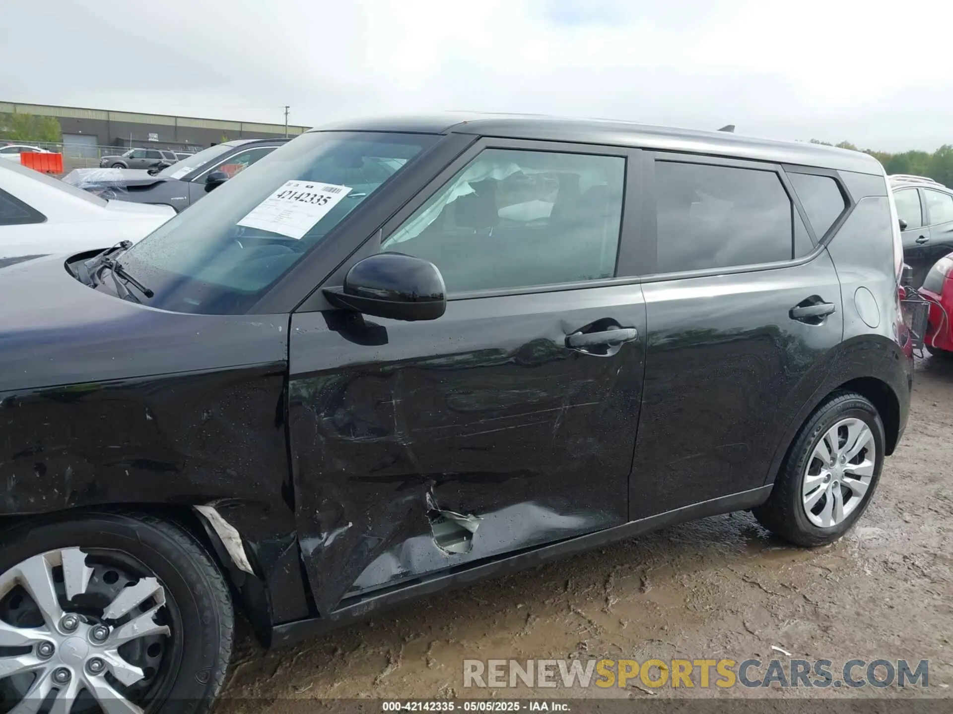 14 Photograph of a damaged car KNDJ23AUXP7840046 KIA SOUL 2023