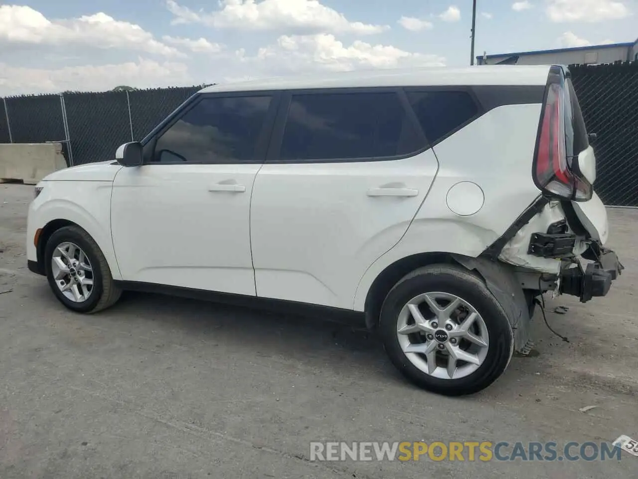 2 Photograph of a damaged car KNDJ23AUXP7860717 KIA SOUL 2023